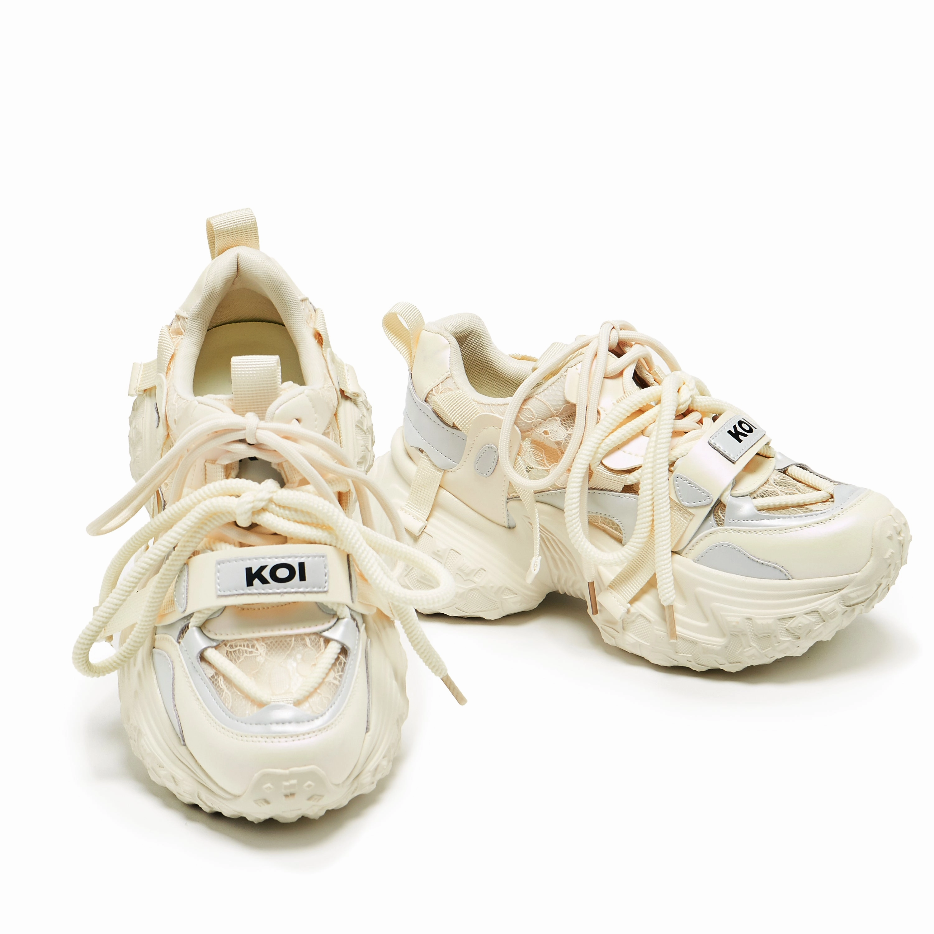 Dr Martens Mary Jane Shoes Uk Frozen Shores Mega Chunky Trainers - Vanilla