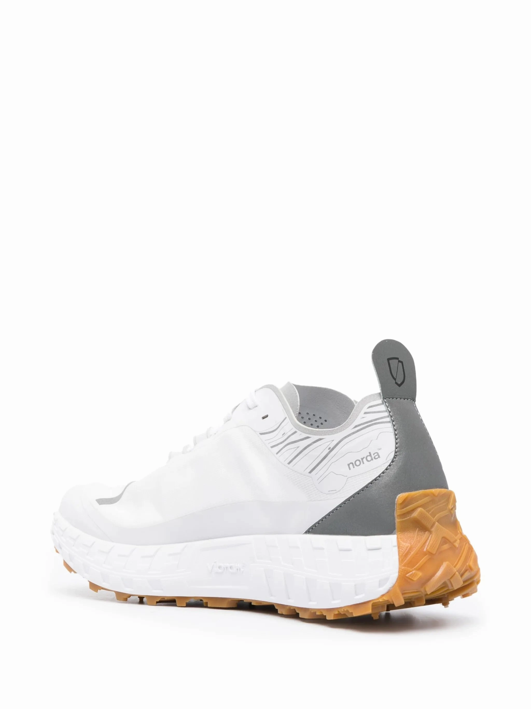 001 trail sneakers Peregrine 11 Trail-running Shoes