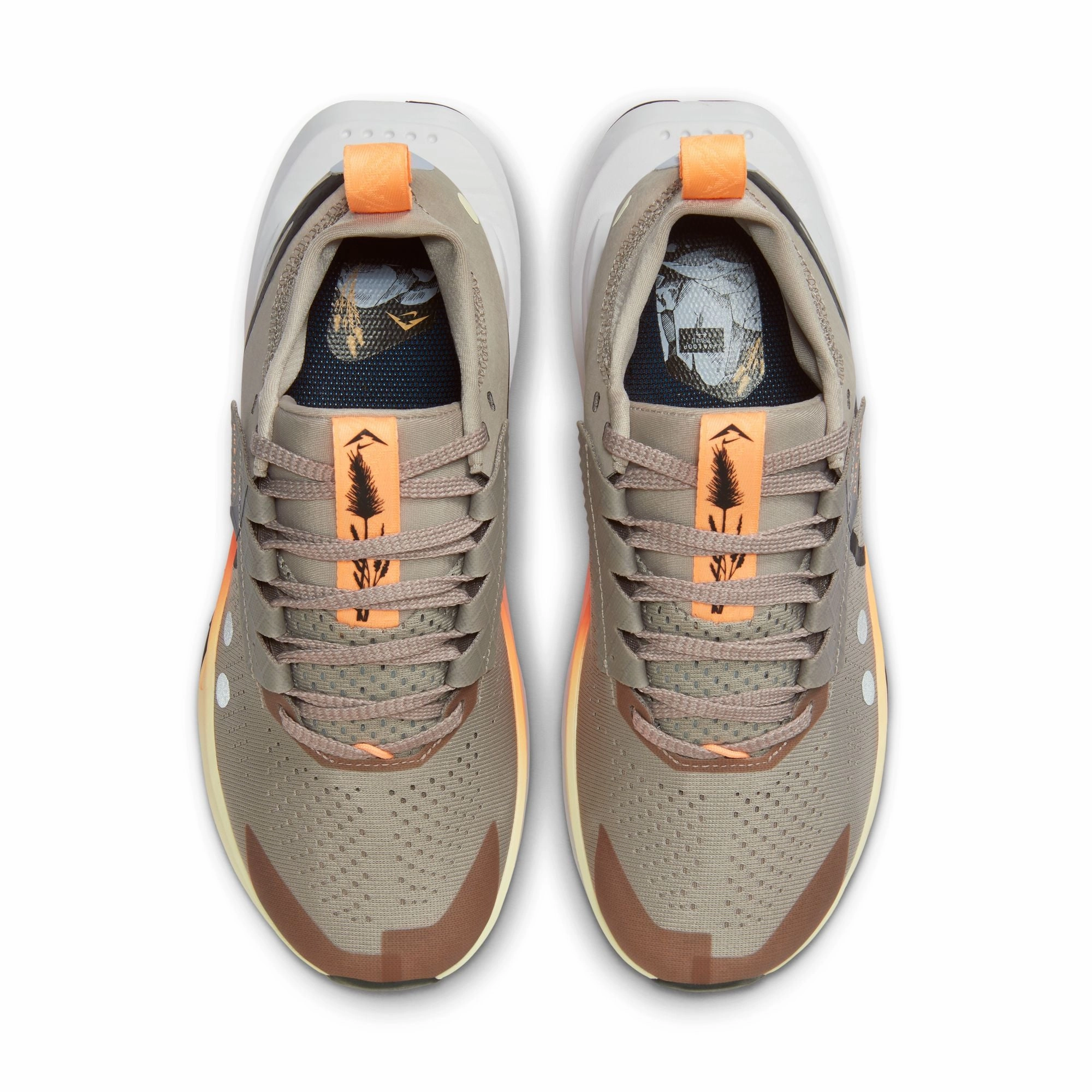 Nike Women's Zegama Trail 2