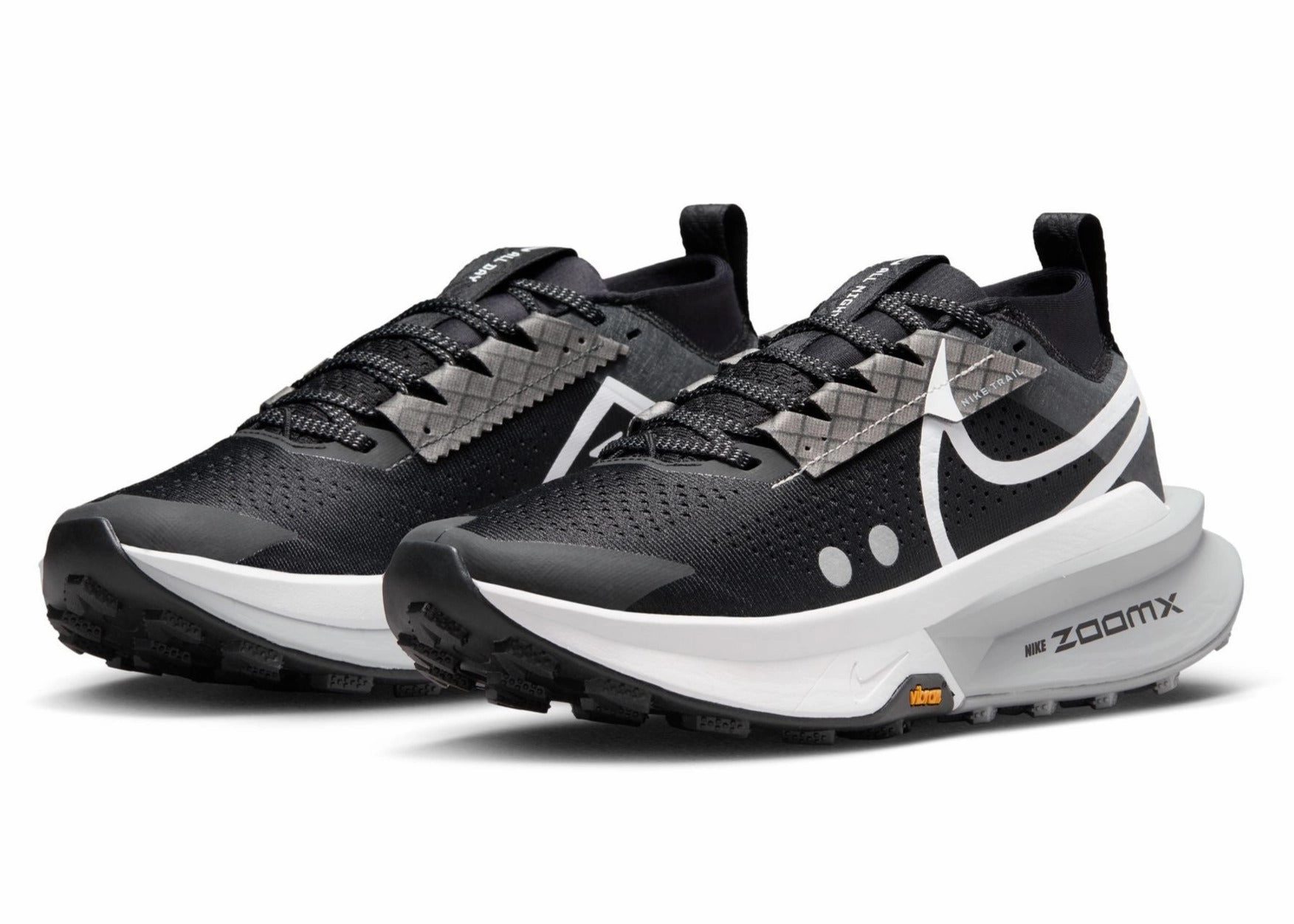 Nike Women's Zegama Trail 2