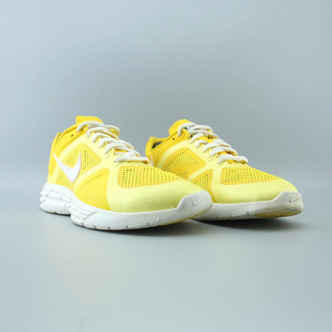 NIKE  LUNAR VICTORY Nike Shoe Design