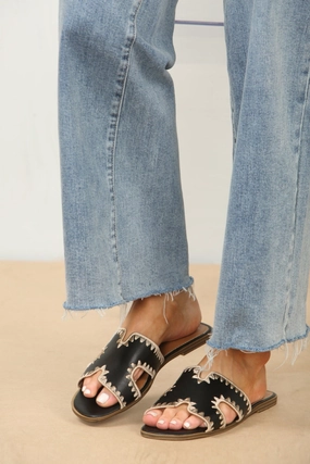 BLACK FAUX LEATHER STITCH DETAIL DESIGNER STRAP SANDALS (PACK A) Flat Deadlift Shoes