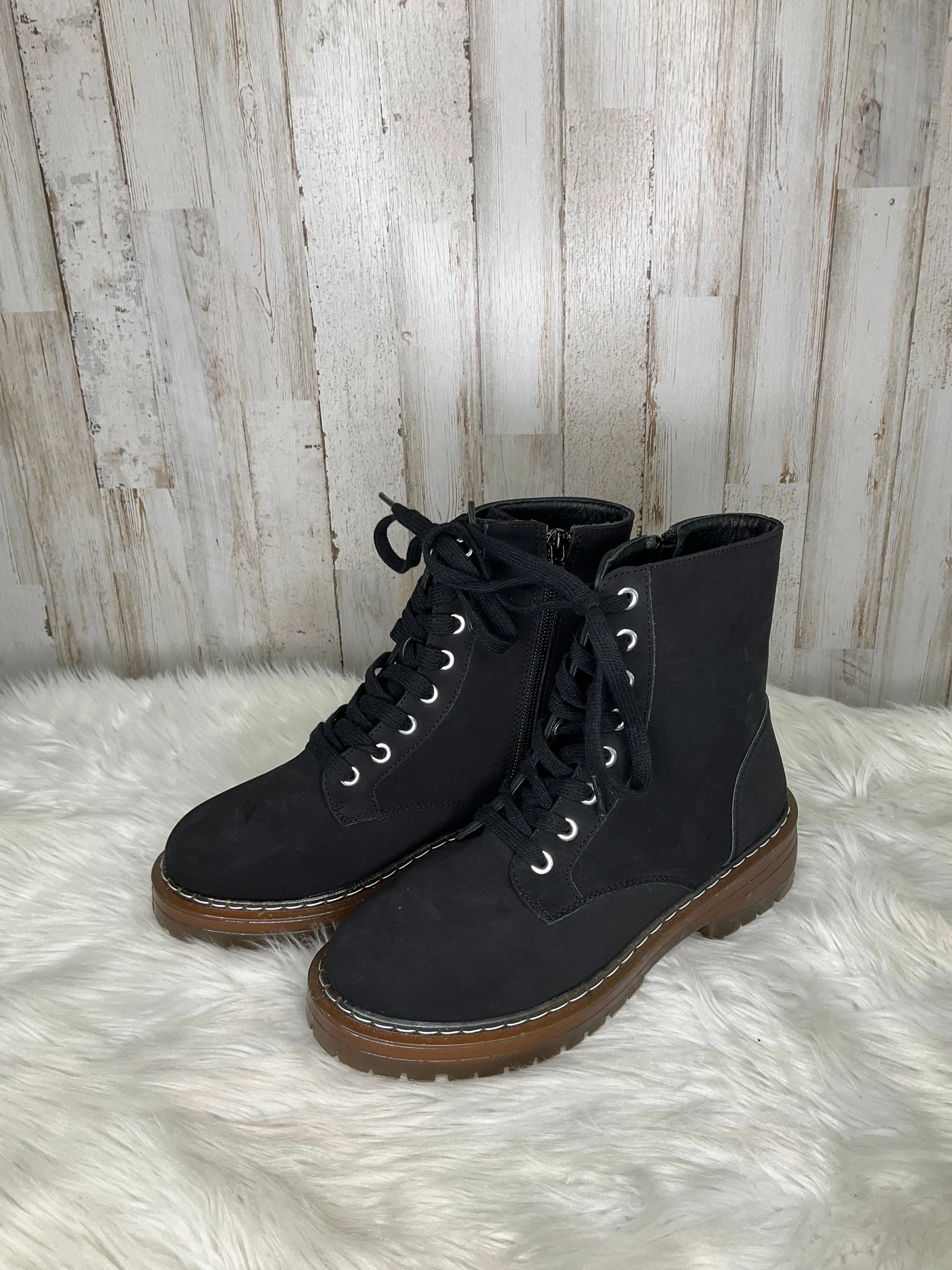 Boots Ankle Flats By True Craft  Size: 7 Flex Ankle Boots