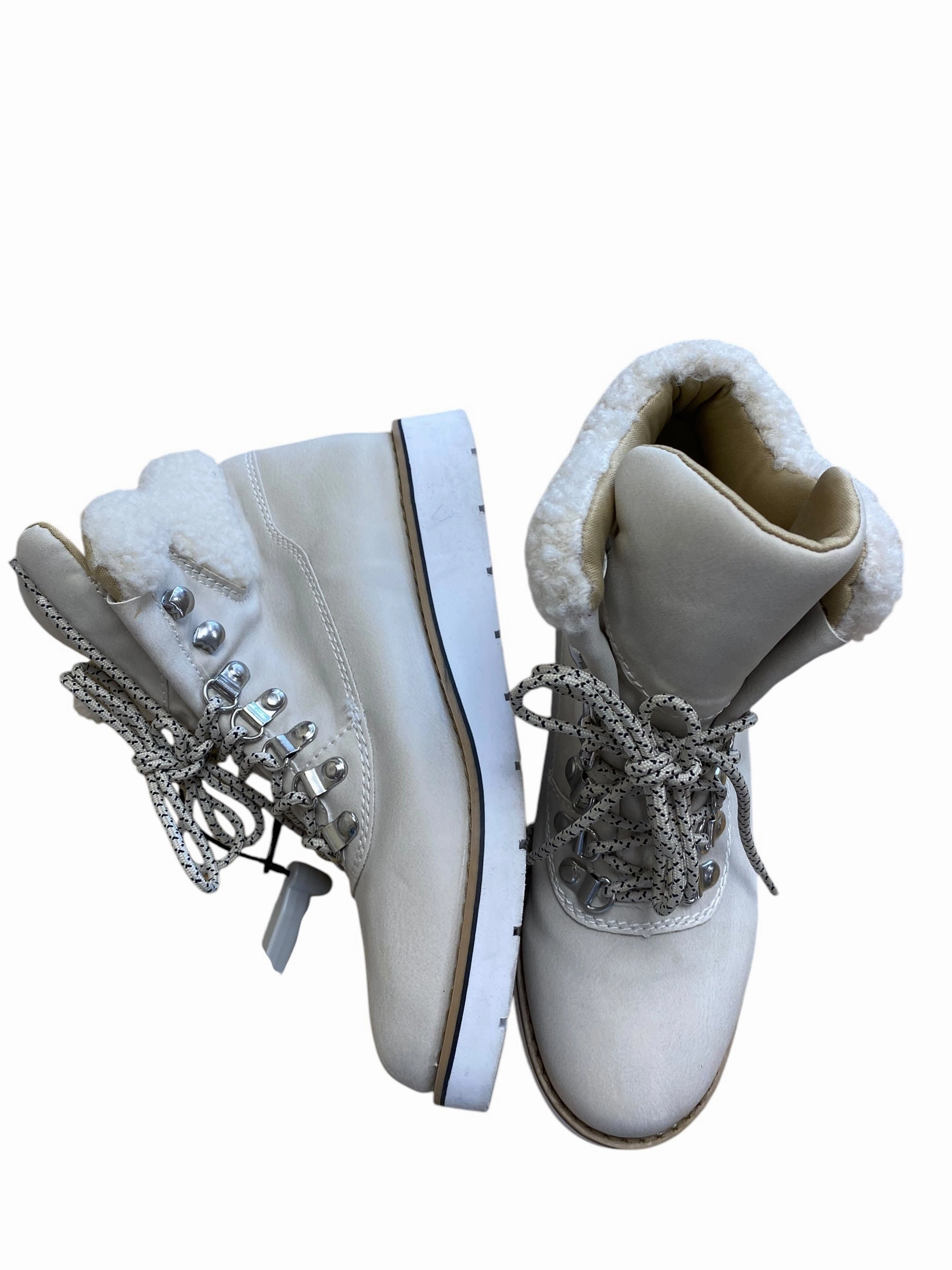 Stretch Chunky Ankle Boots Boots Ankle Heels By Esprit In Cream, Size: 6.5