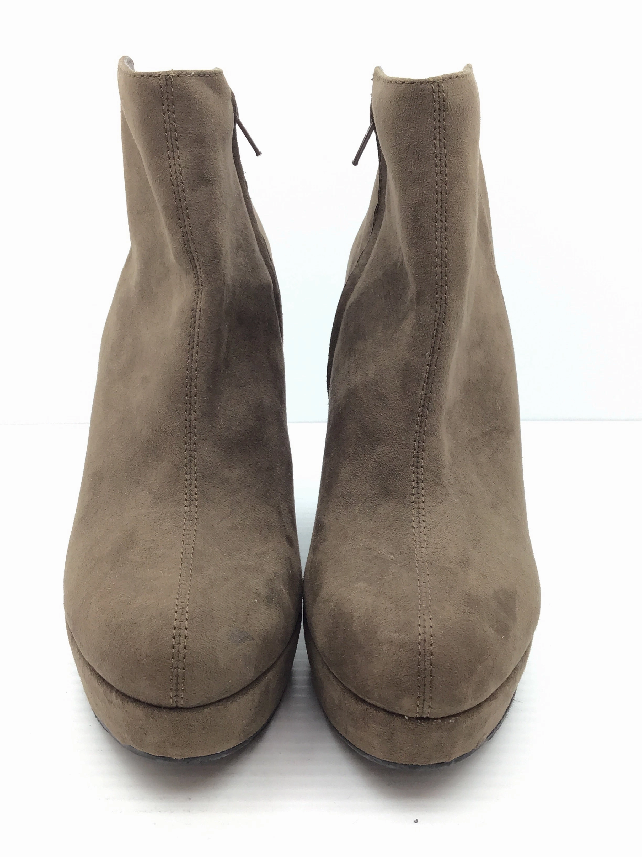 Boots Ankle Heels By Forever 21  Size: 8 Pierre Ankle Boots