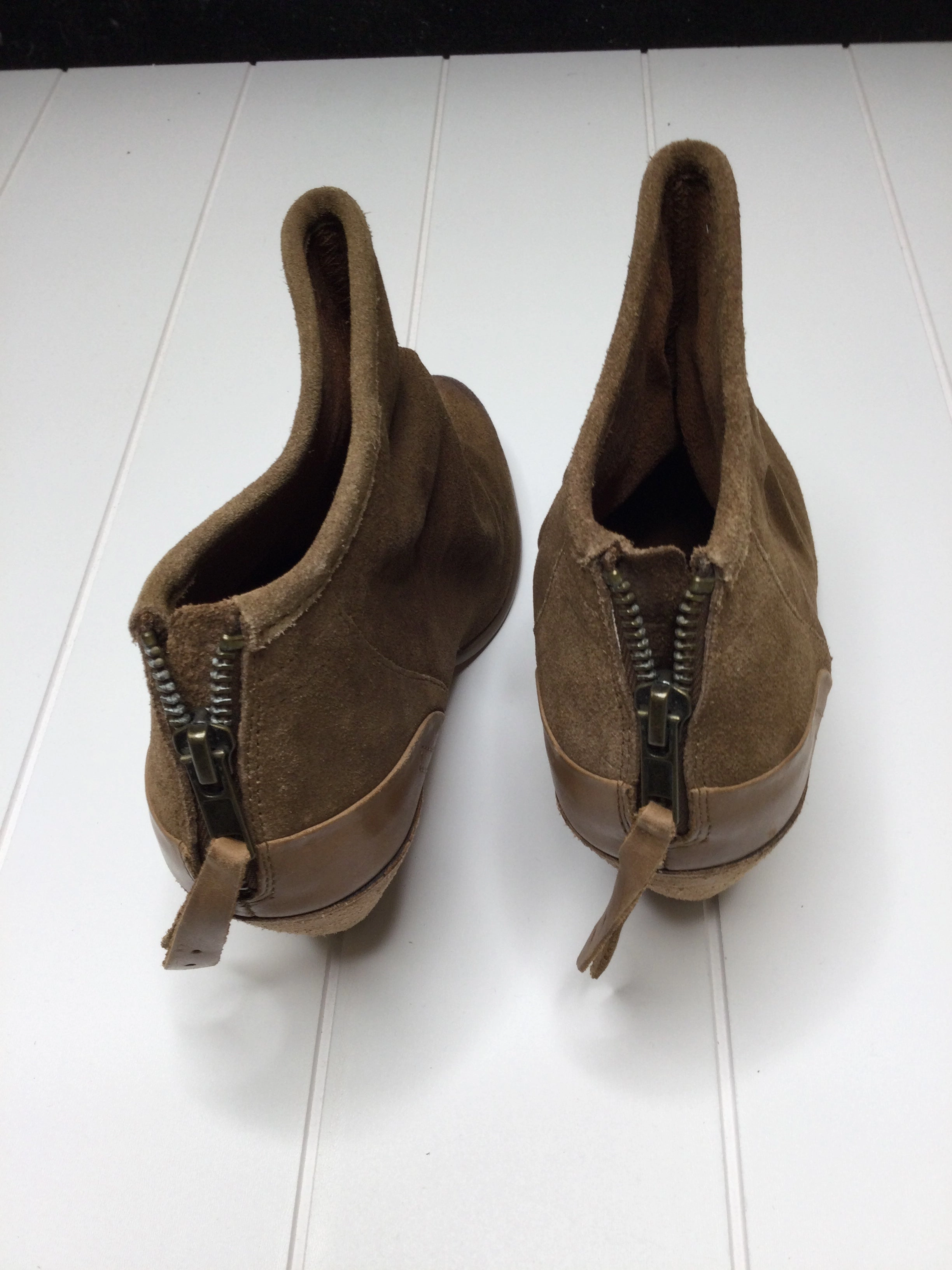 Gold Sparkle Ankle Boots Boots Ankle Heels By Naughty Monkey  Size: 9.5