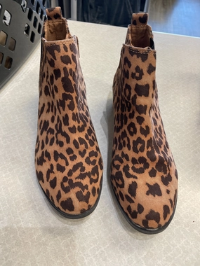 Kanna Ankle Boots Boots Ankle Heels By So In Animal Print, Size: 6.5