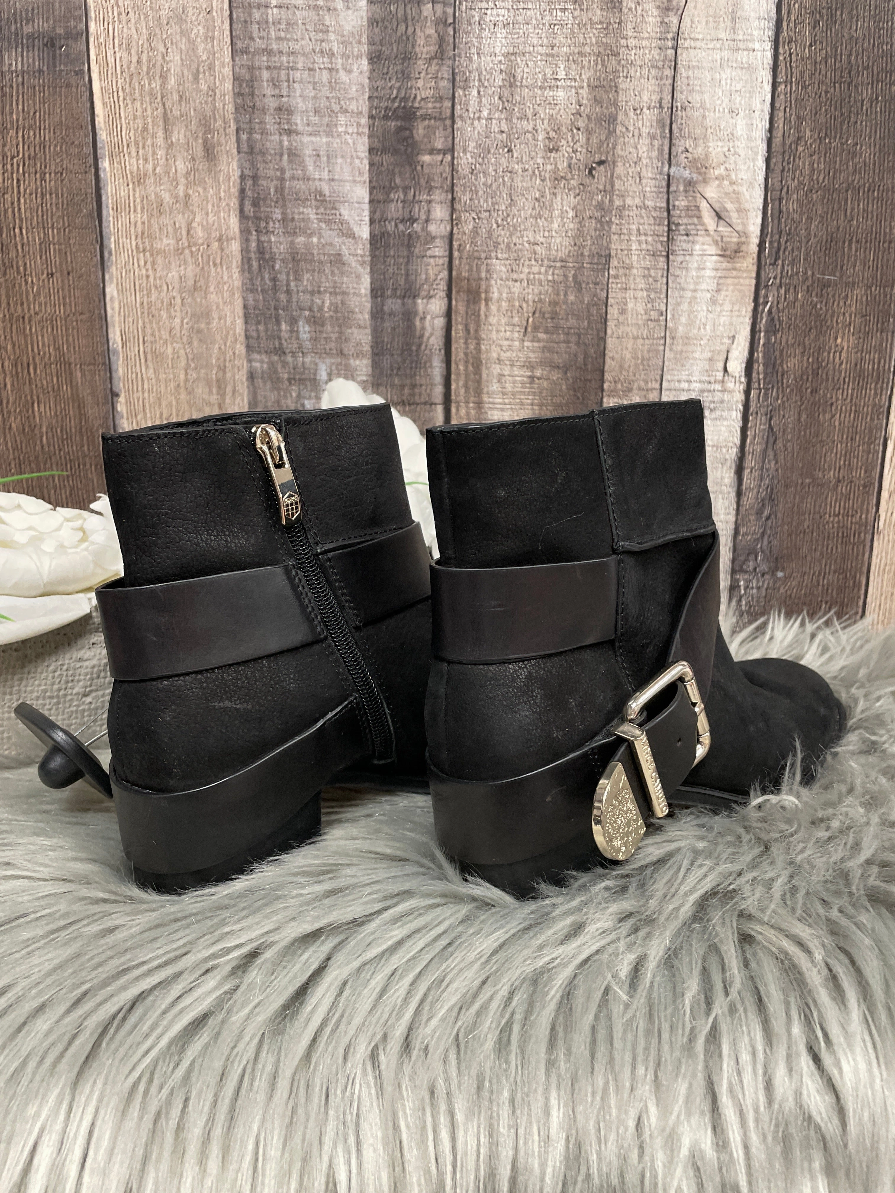 Flora Ankle Boots Boots Ankle Heels By Vince Camuto  Size: 6.5