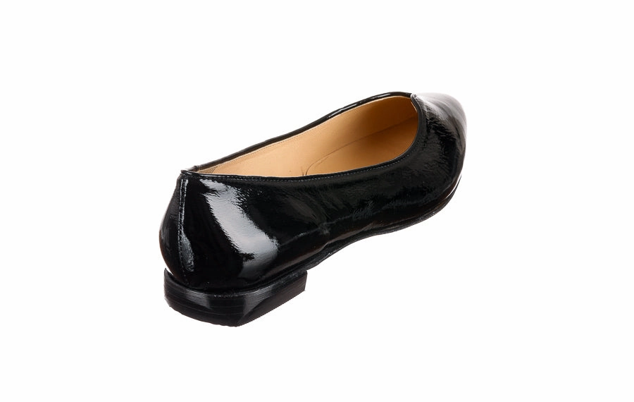 Br Alba Black Patent Flat Barefoot Shoes