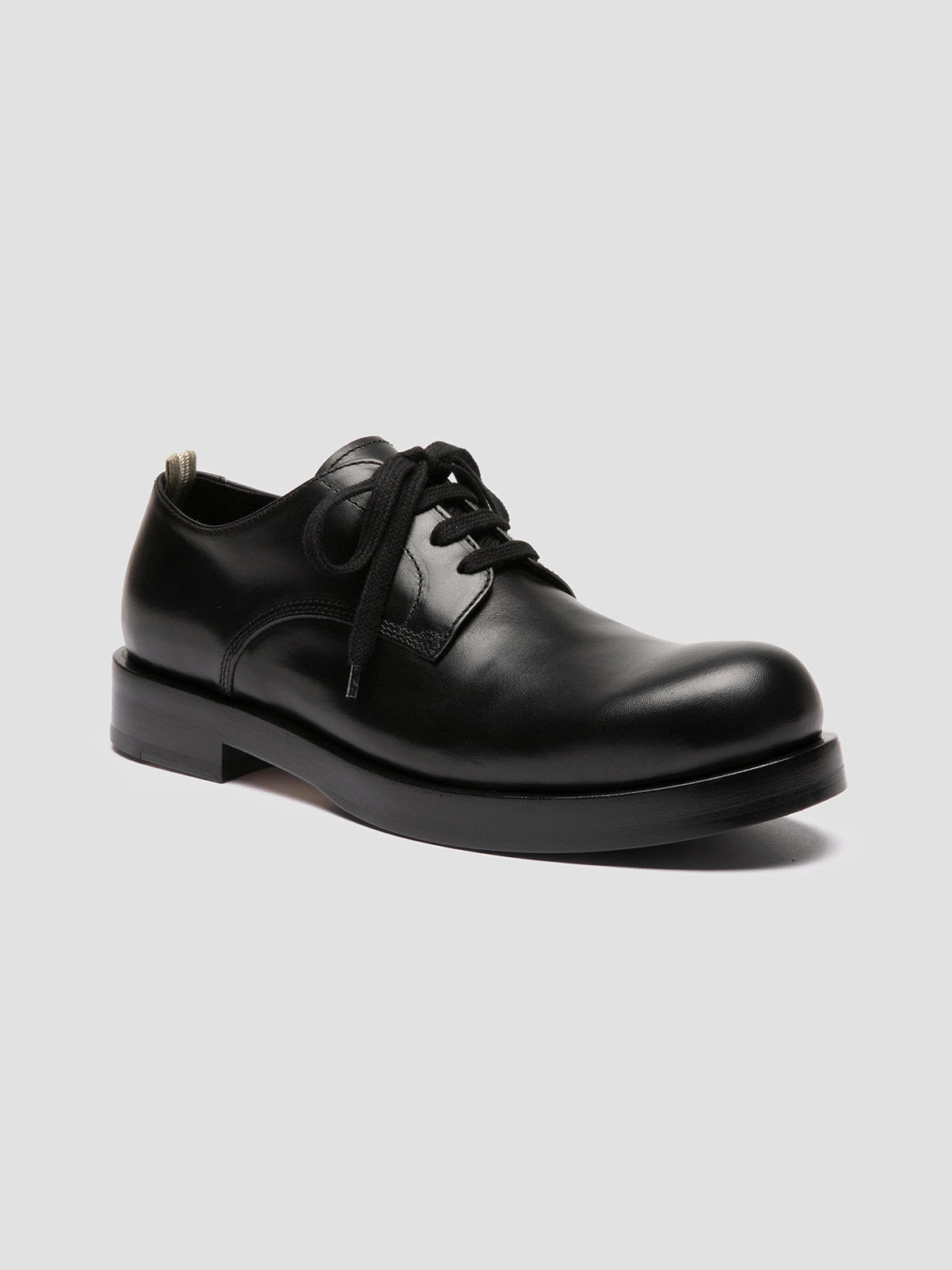 Slip-on Vs Lace-up Shoes BULLA 001 - Black Leather Derby Shoes