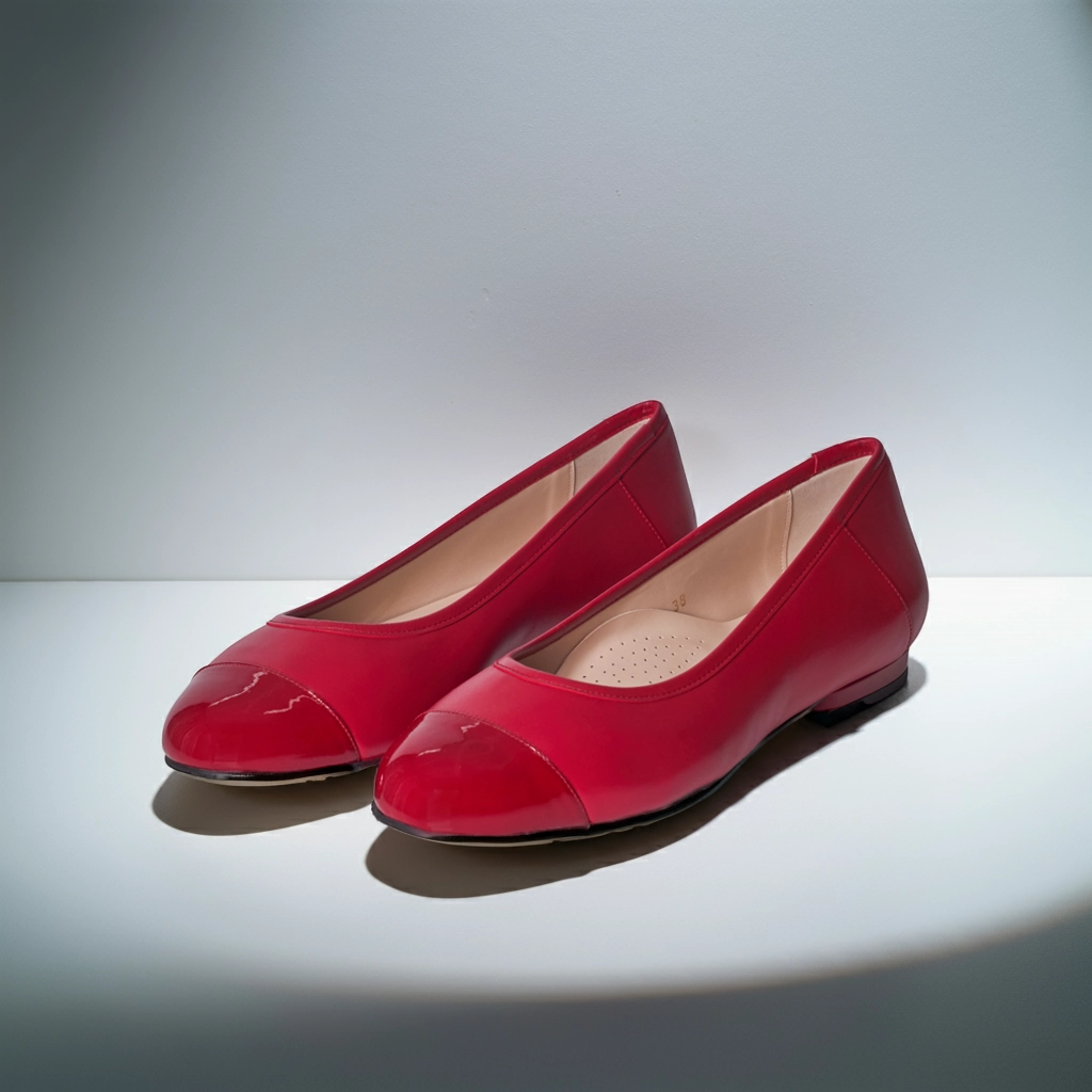China Flats Shoes 80s Capella Extra-Wide Fit Flats - Red Leather
