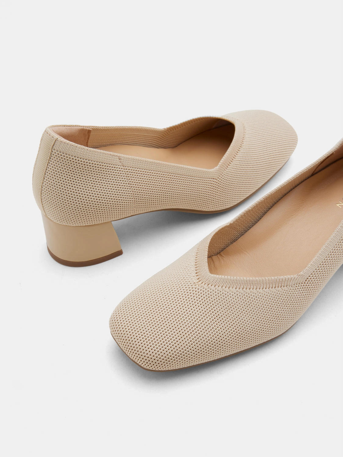 Glenda Flyknit Low Heels High Heels Toe Pads