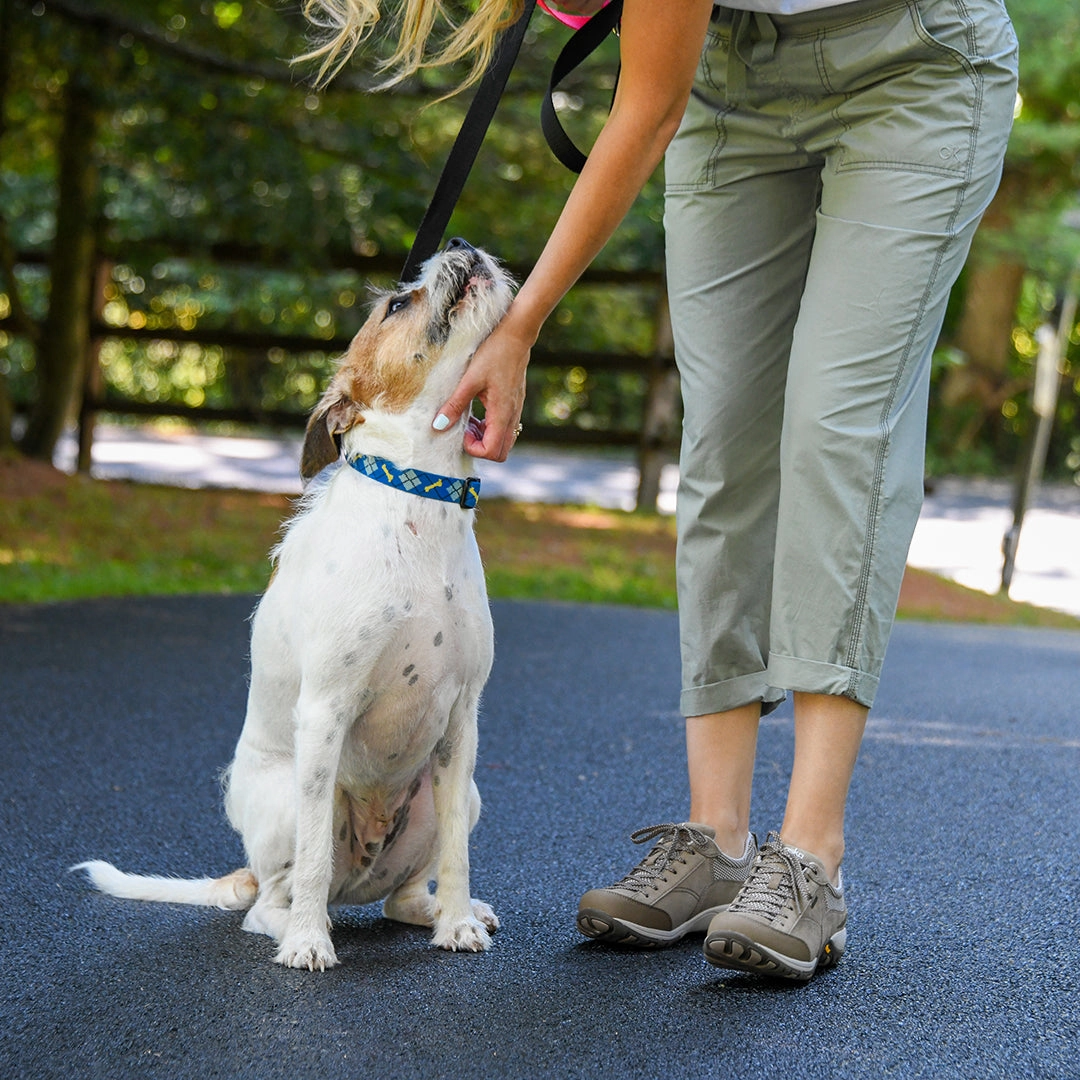 DANSKO PAISLEY WALNUT Aura Trail Running Shoes