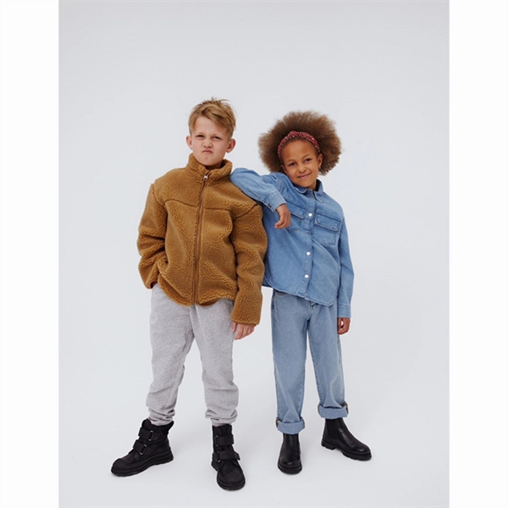 Tribal Boots Angulus Boots w Elastic and Wool Lining Black/Black