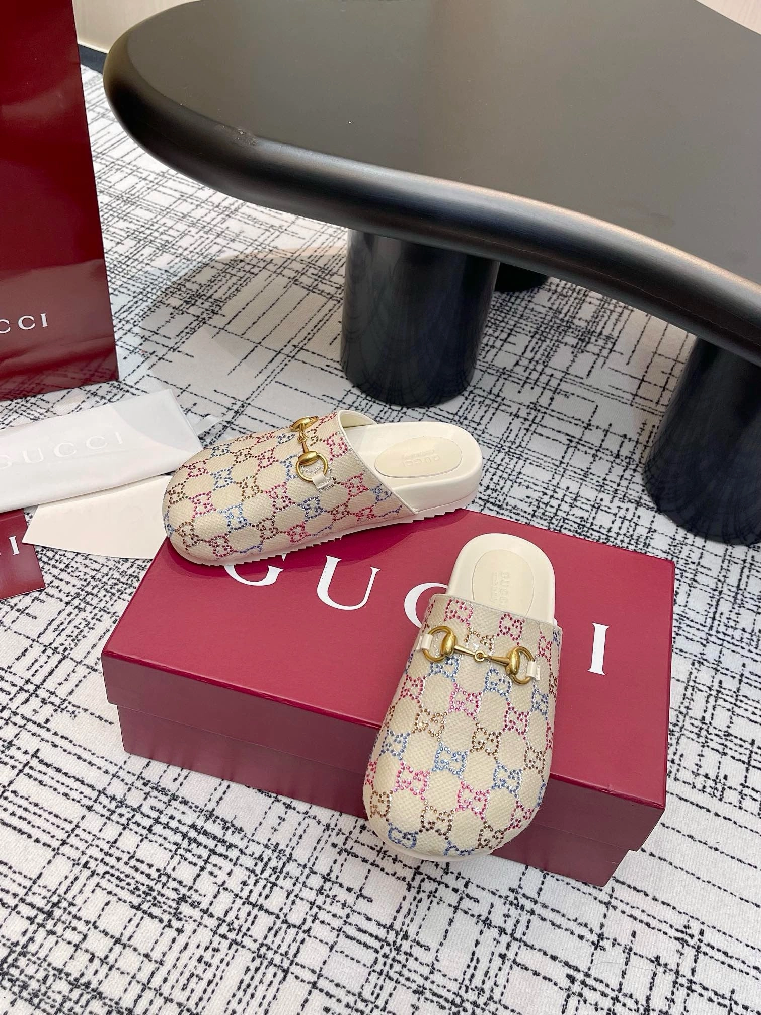 SE1635 Women's GUCCI Slipper with Crystal / Size5-9 Elastic Flat Shoes