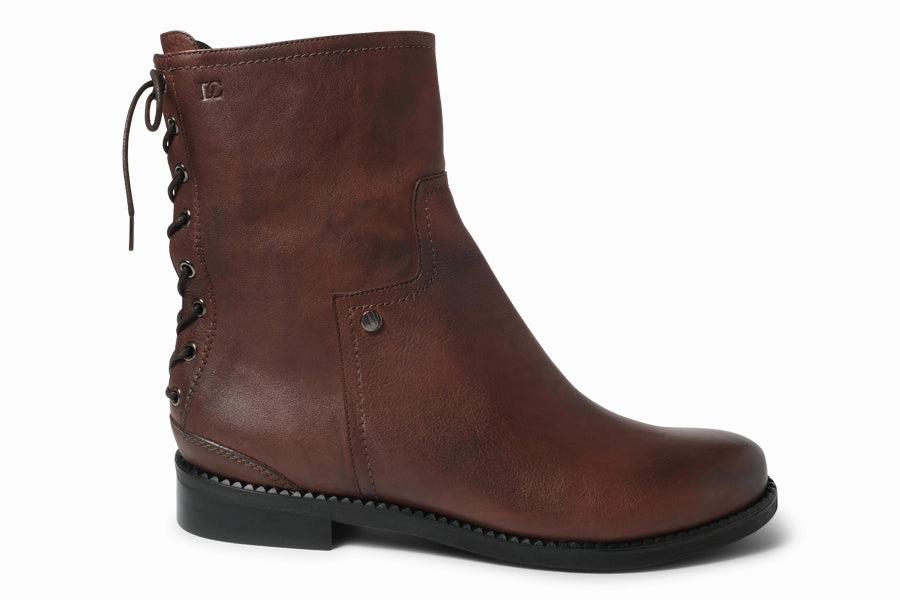 DON MURAKAMI Ankle Boots With Wide Leg Trousers