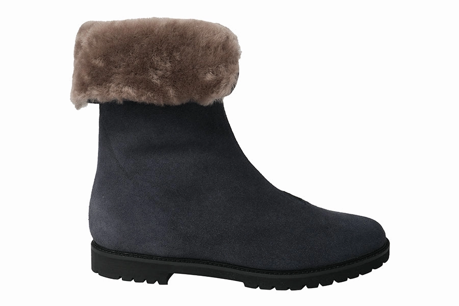 Wearing Ankle Boots With Dresses AM CADILLAC NAVY