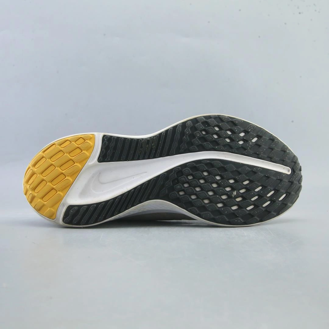 Nike Non Slippery Shoes NIKE QUEST 5