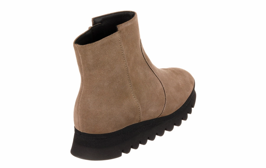 Ankle Boots With Tan Heel Kat Smoke