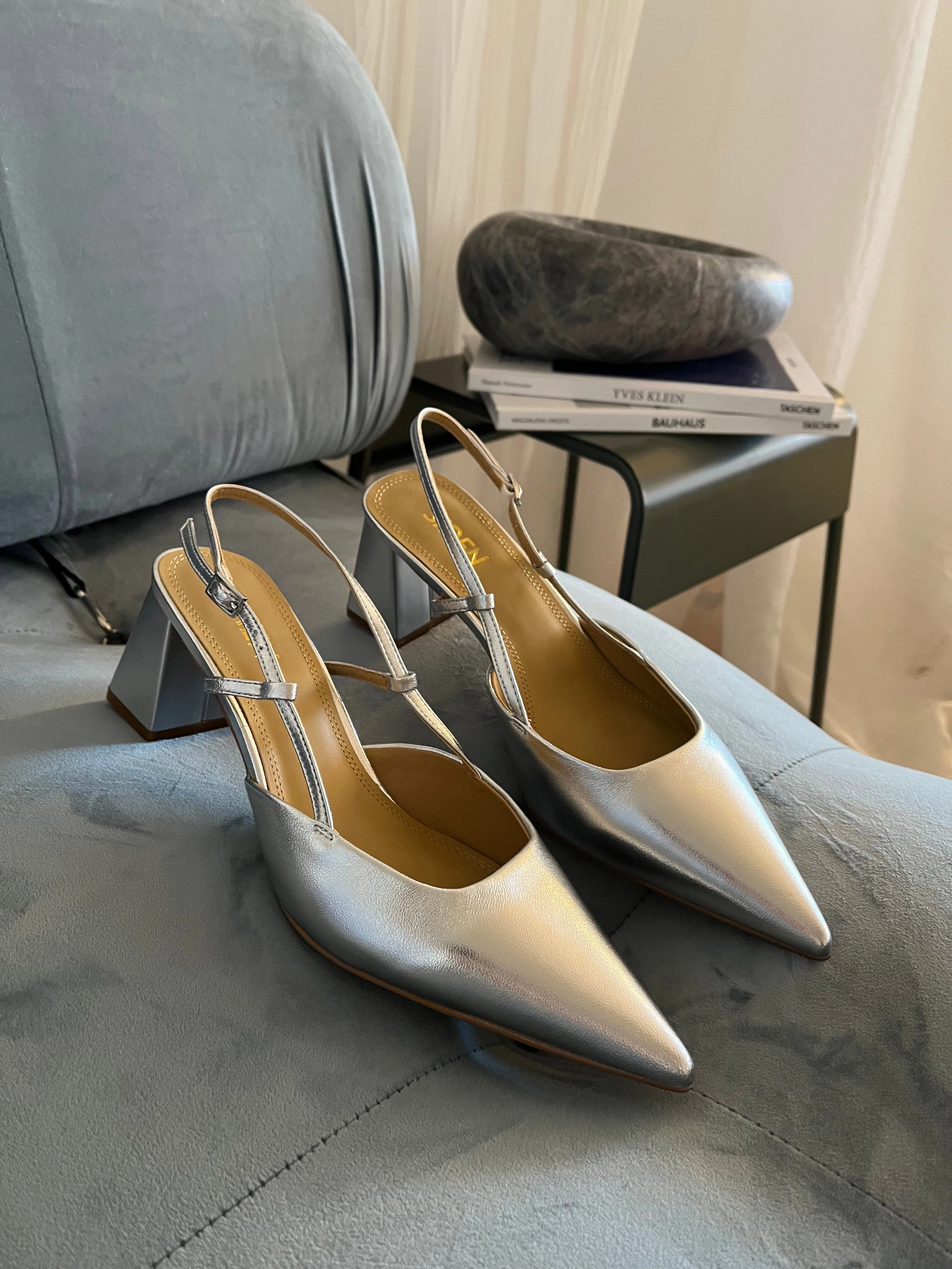 Yasmine Slingback Heels - Silver Metallic Leather High Heels On My Tippy Lyrics
