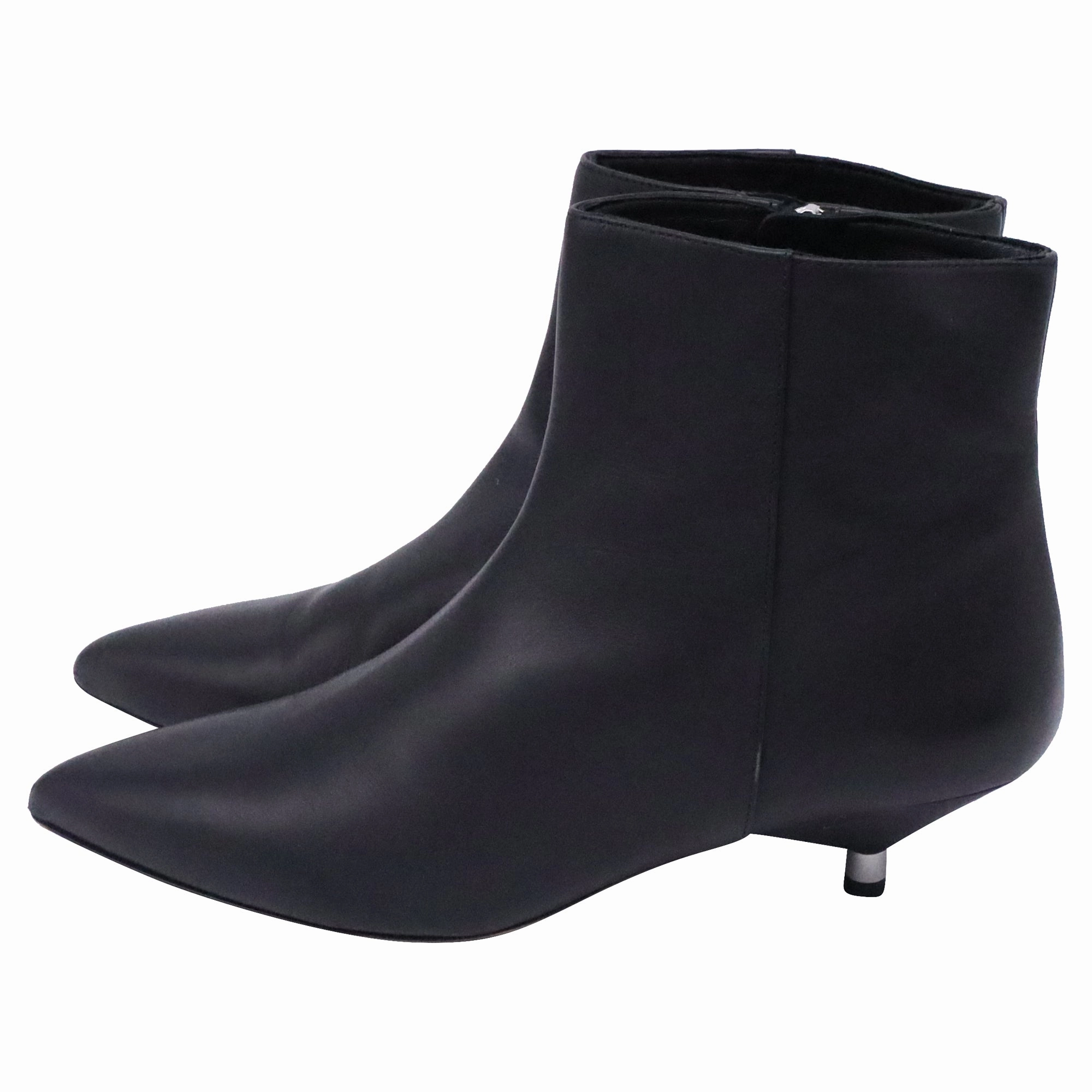 Ankle Boots In Punk Style Isabel Marant Eana Ankle Boots in Black Leather