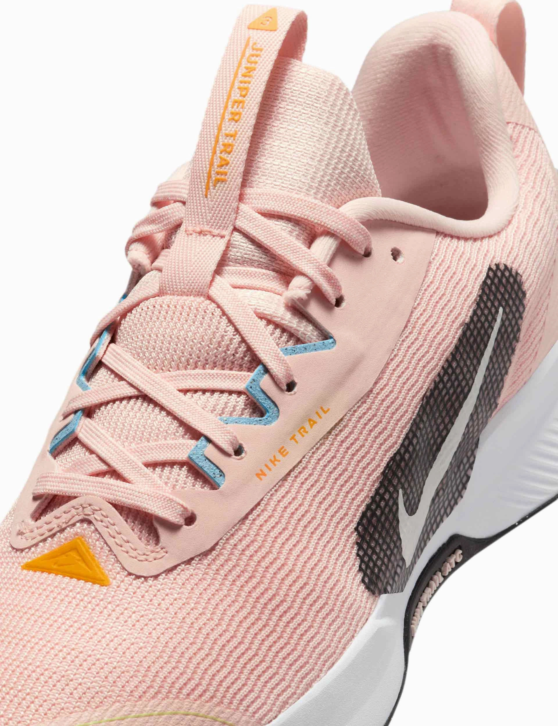 Juniper Trail 3 Shoes - Washed Coral/Phantom/University Gold Runner's World Trail