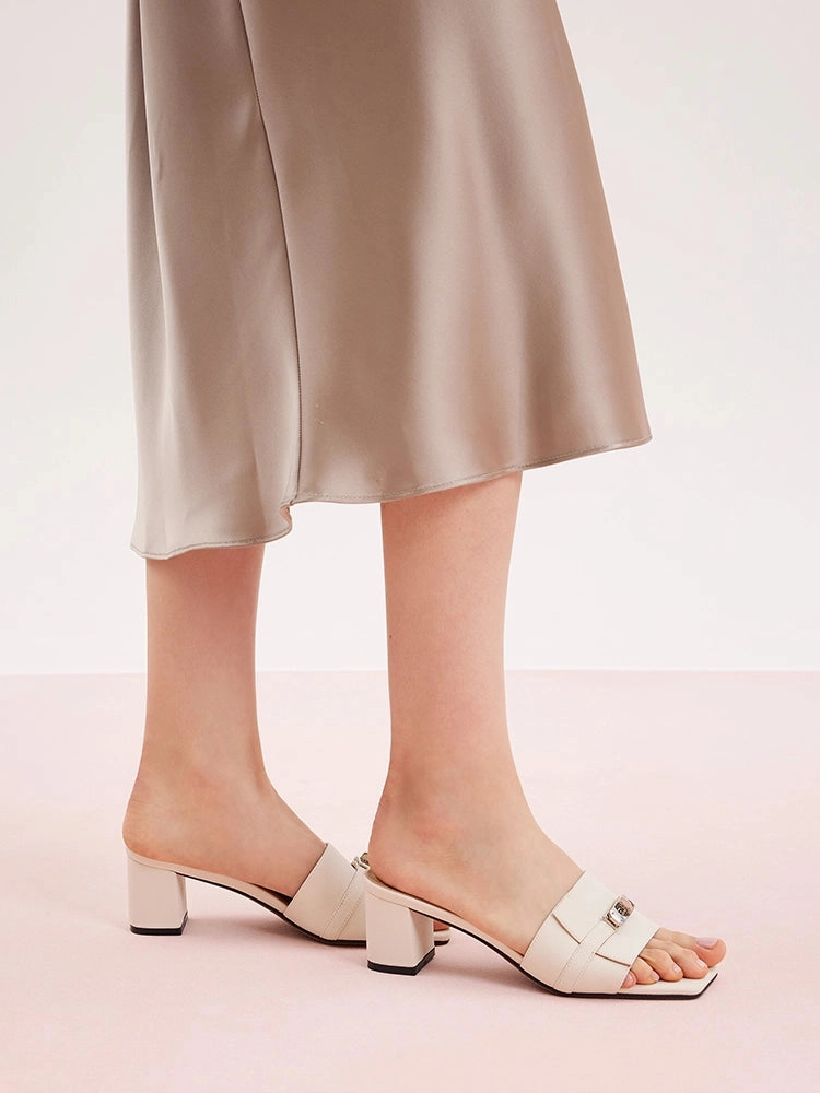 Lexley Twist Lock Accent Sandal Heels High Heels Size 8