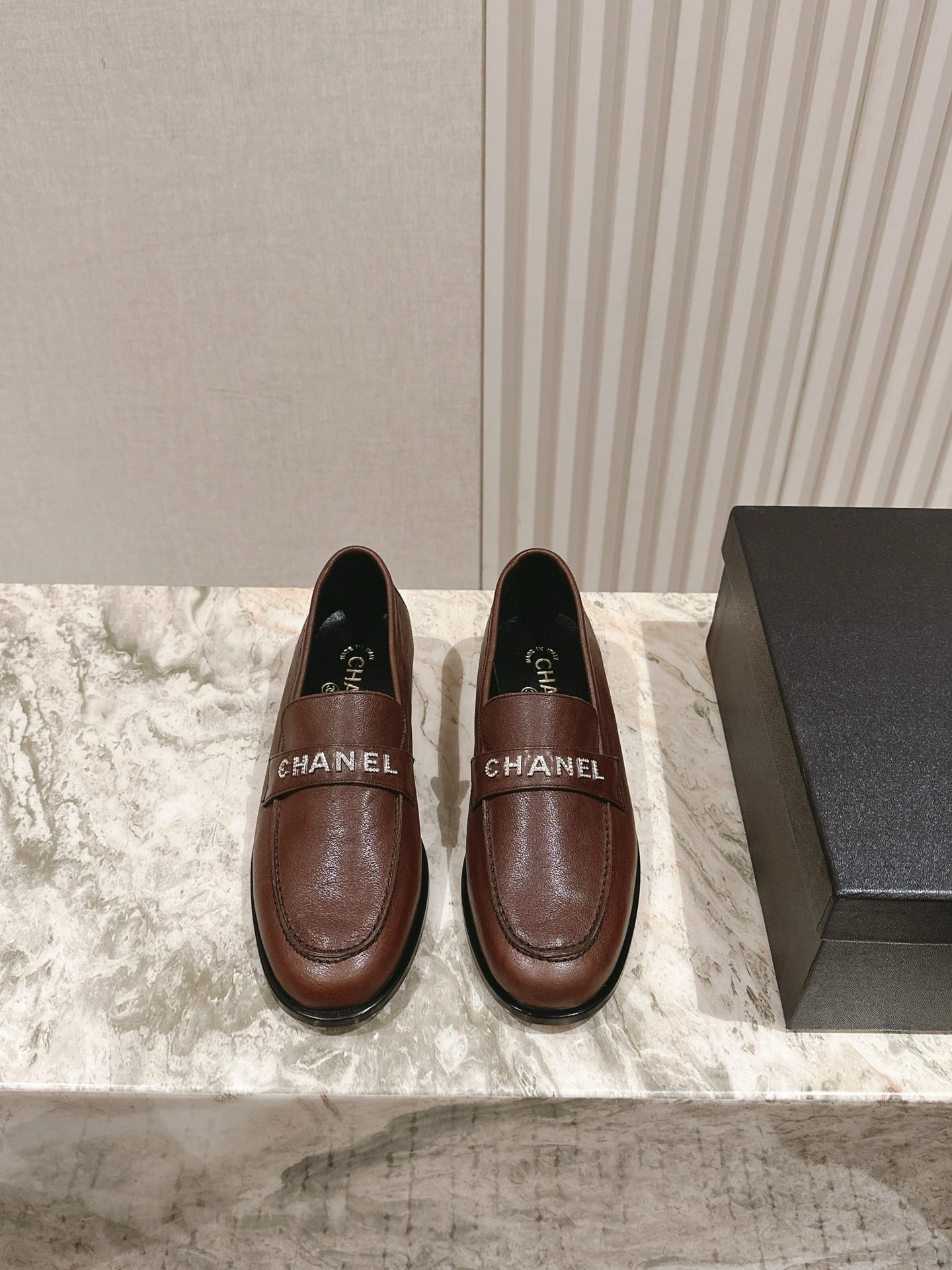 SE1710 Chanel Moccasins / Size5-11 Best Walking Shoes For Flat Wide Feet