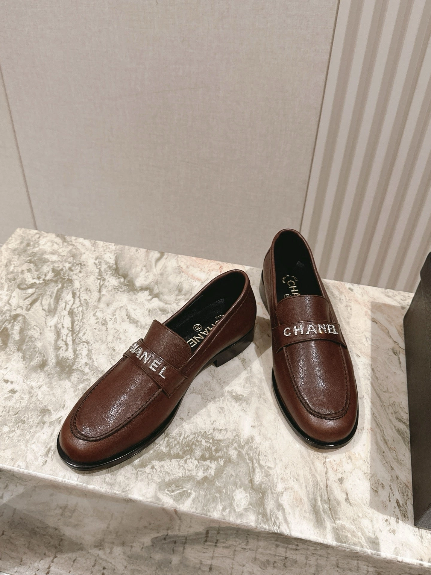 SE1710 Chanel Moccasins / Size5-11