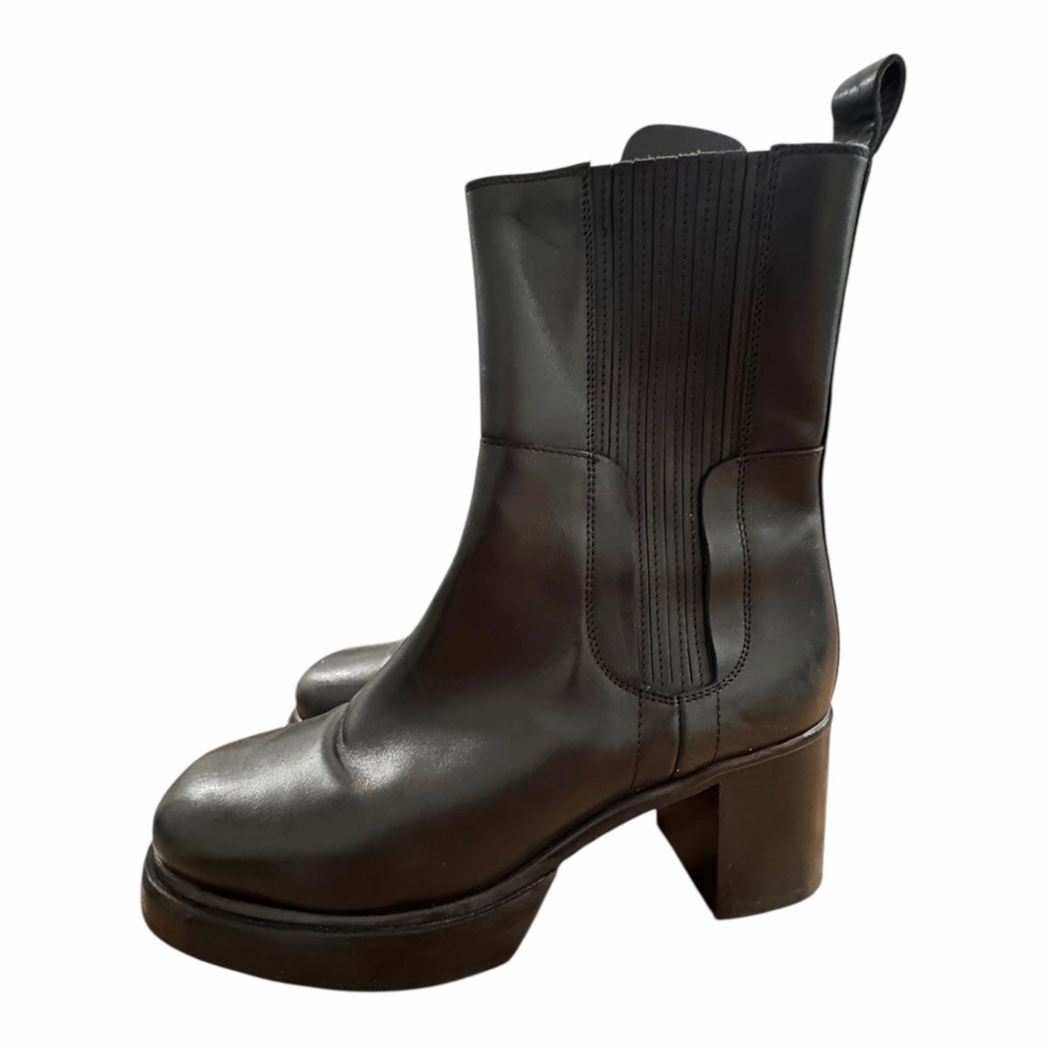 Hi Line Chelsea Boots Boots Ankle Heels By Free People In Black, Size:10