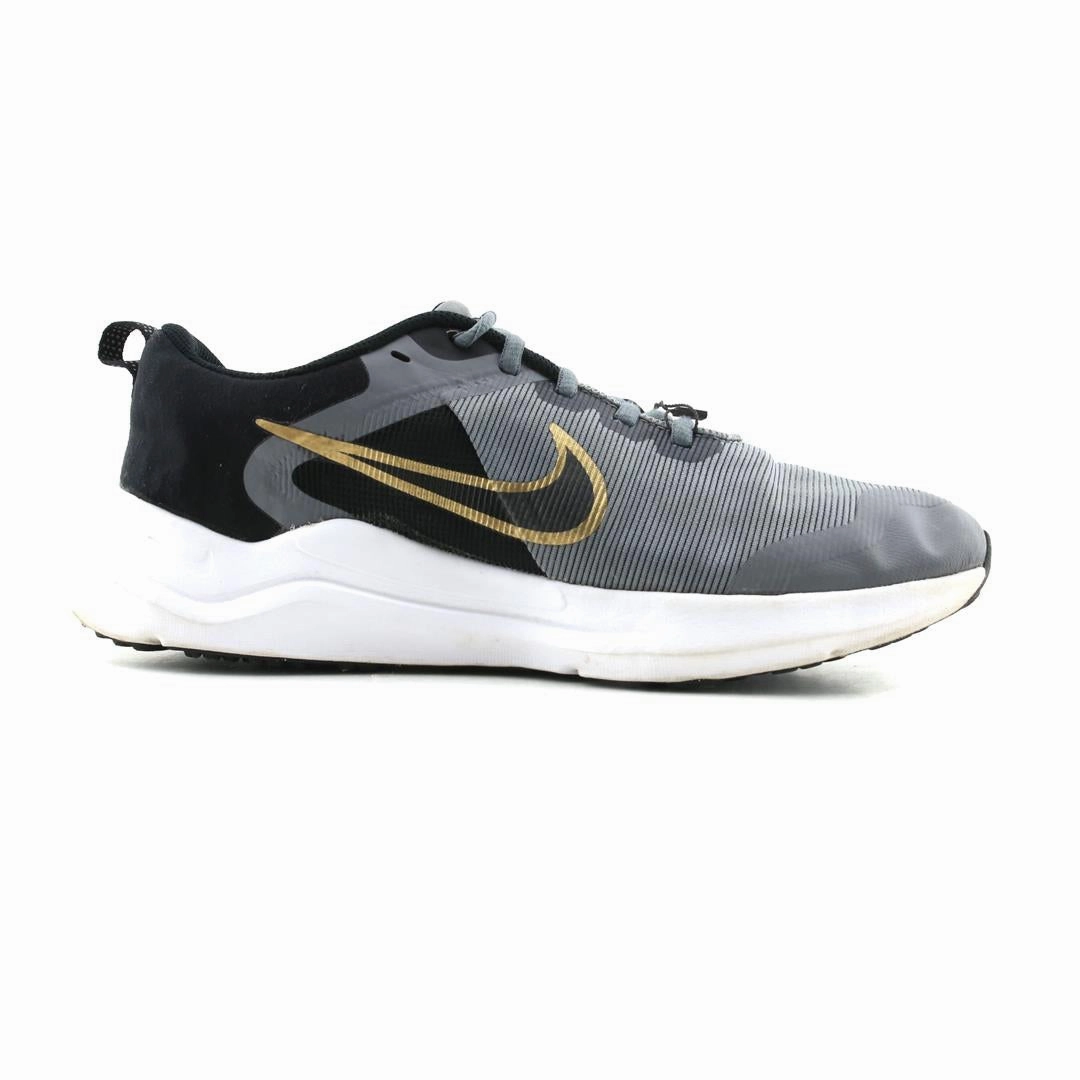 Nike Low Basketball Shoes NIKE DOWNSHIFTER 12
