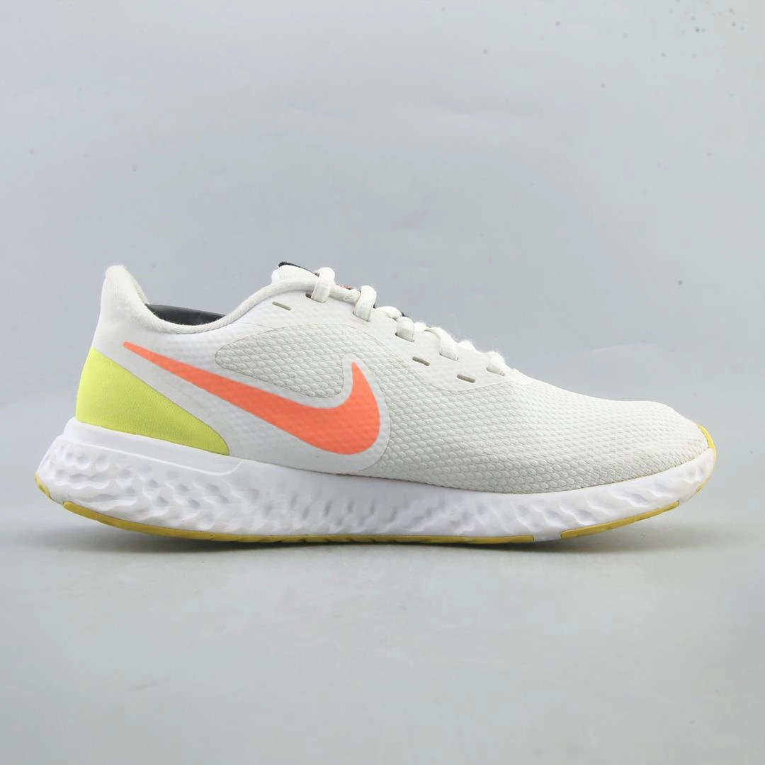 Nike Shoes Deal NIKE REVOLUTION 5