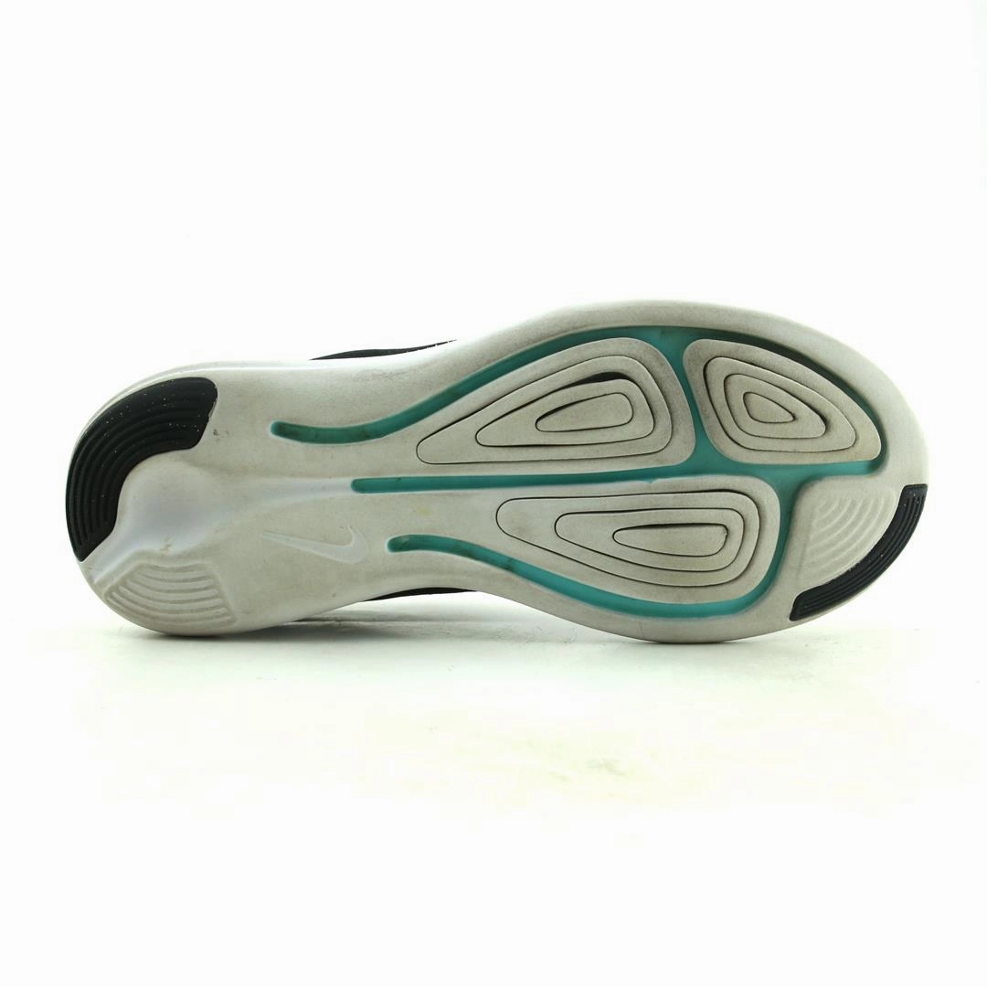 NIKE LUNAR APPARENT New Nike Football Shoes