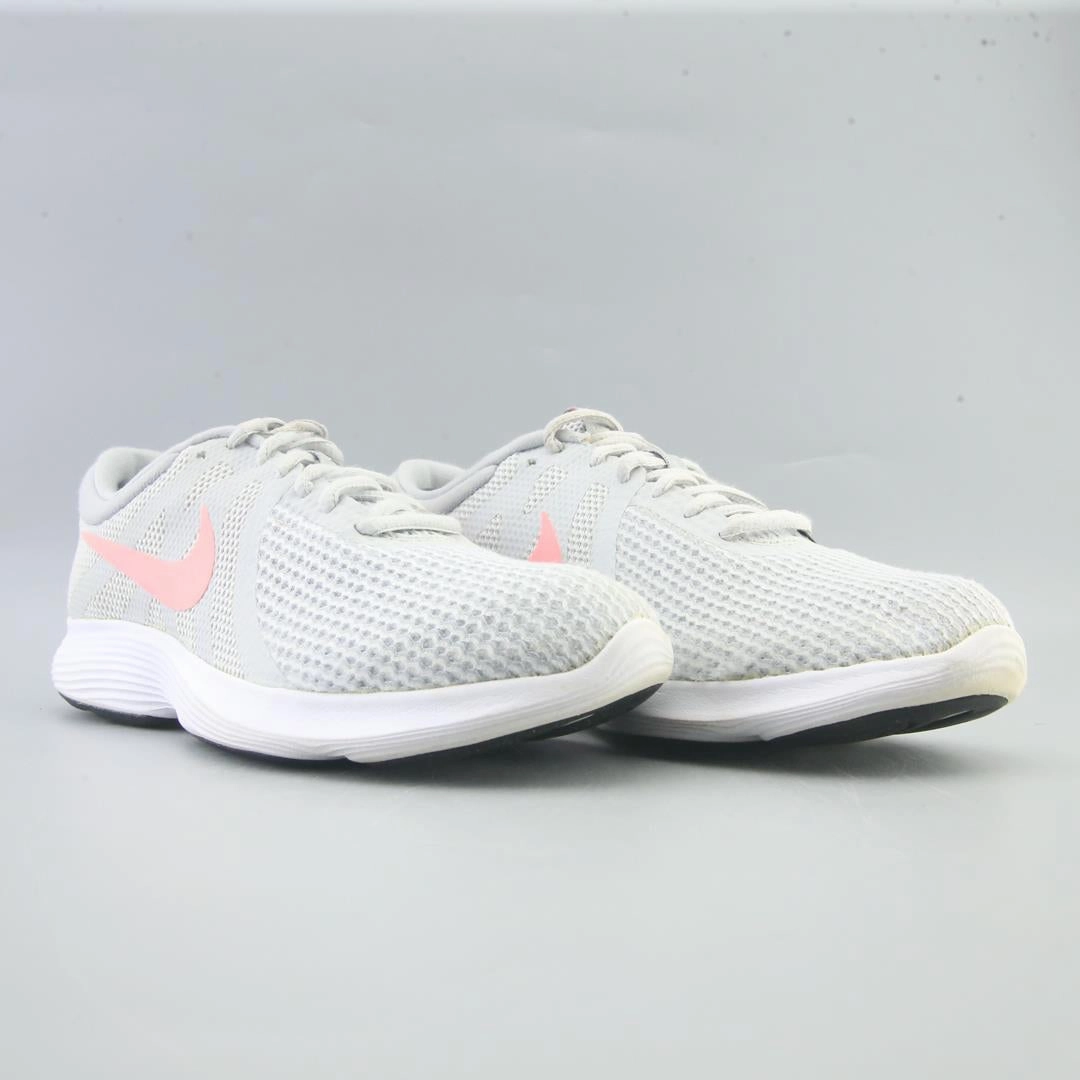 Pink Shoes Nike NIKE REVOLUTION 4