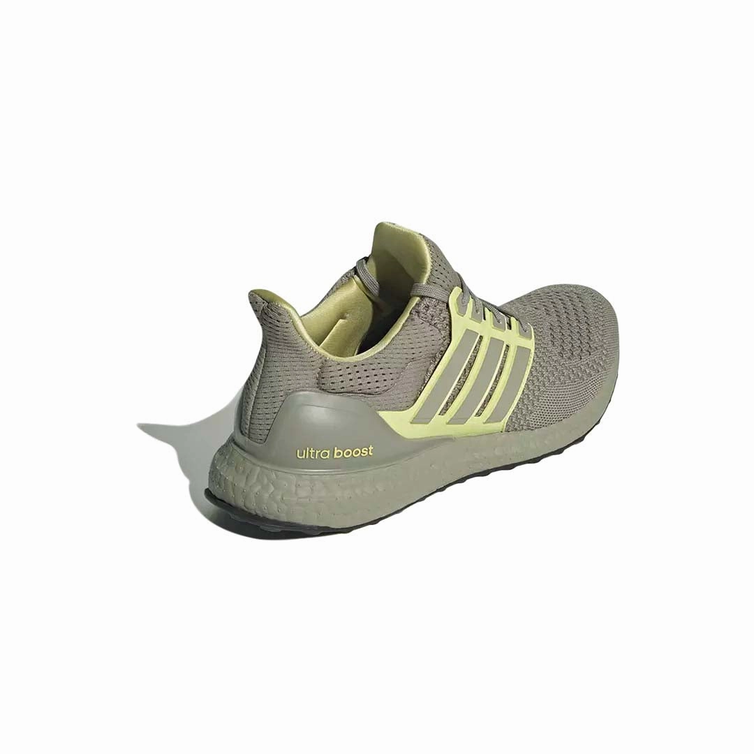 Best Running Shoes For Big Men adidas - Unisex Ultraboost 1.0 Shoes (JR3370)