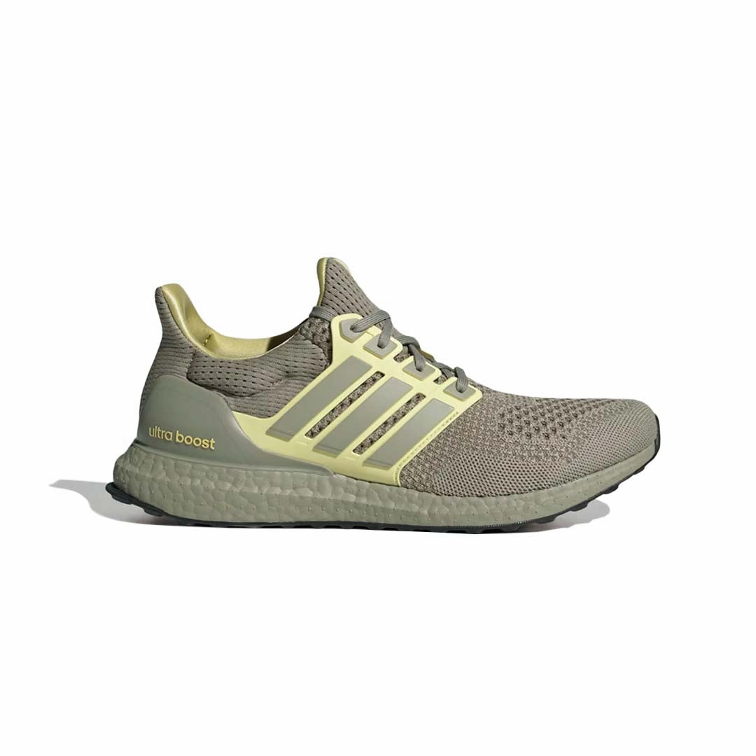 adidas - Unisex Ultraboost 1.0 Shoes (JR3370) Plush Cushioned Running Shoes