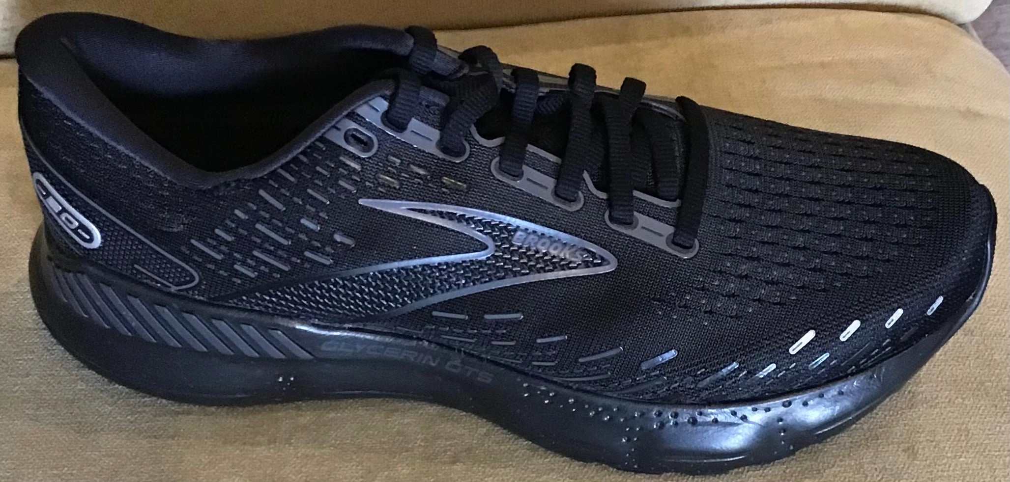 Running Vs Training Shoes Brooks Men's Glycerin GTS 20