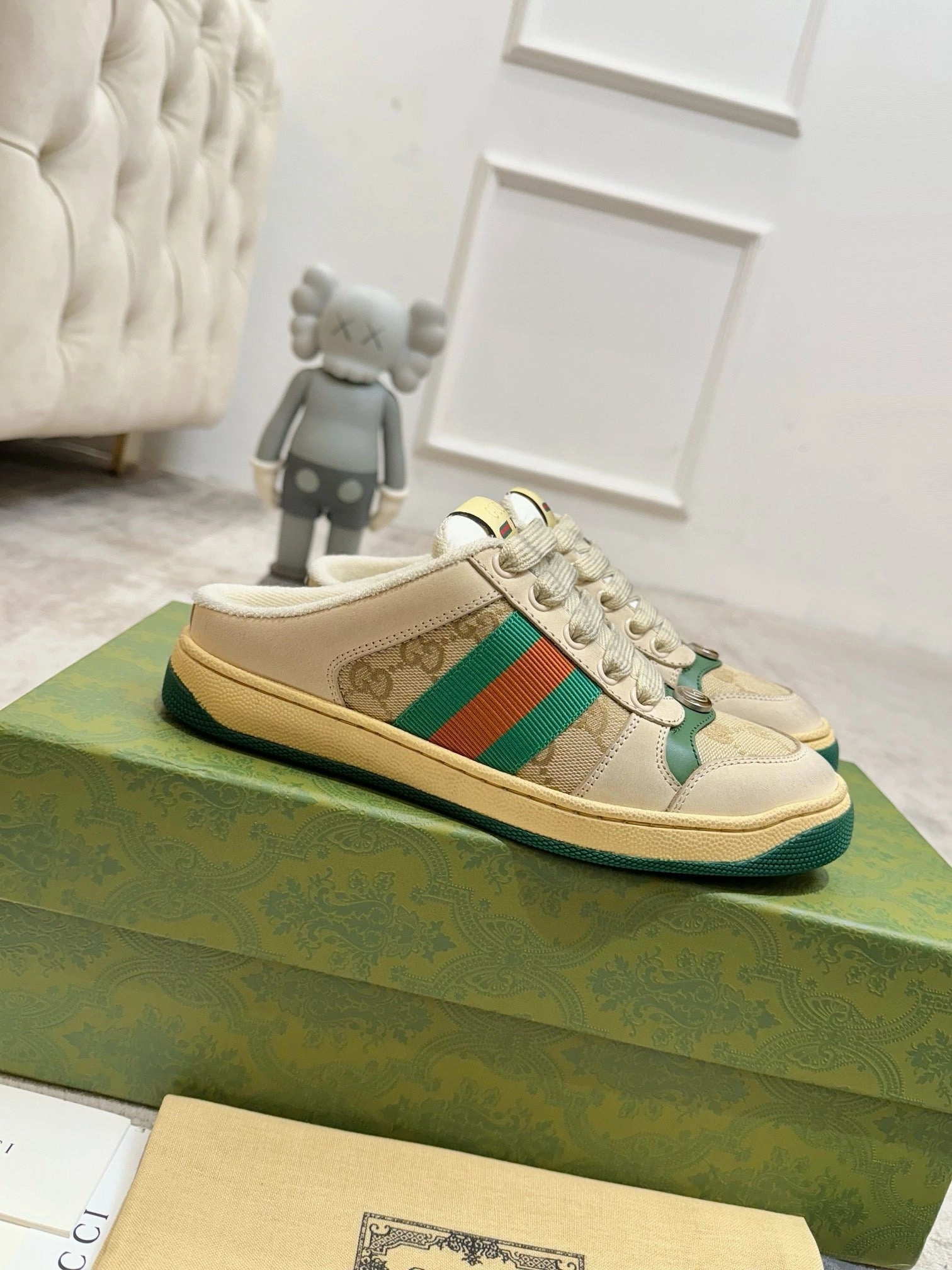 Best Flat Sole Running Shoes SE1693 Gucci Women's Screener Mule / Size5-11