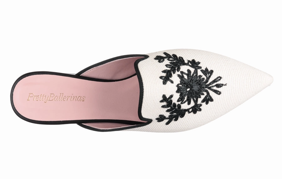 Pb Mascot Laser Cut Flat Shoes