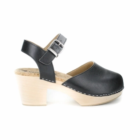 Pepper Clog in Smooth Black from Novacas Stonefly Mary Jane Shoes