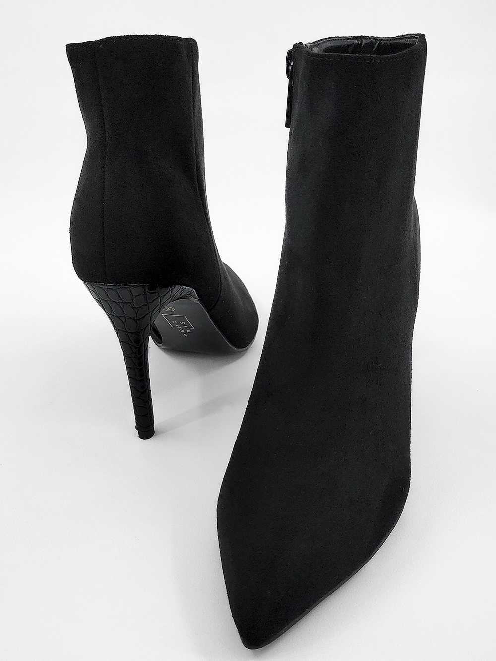 VITA Composite Toe Chelsea Boots