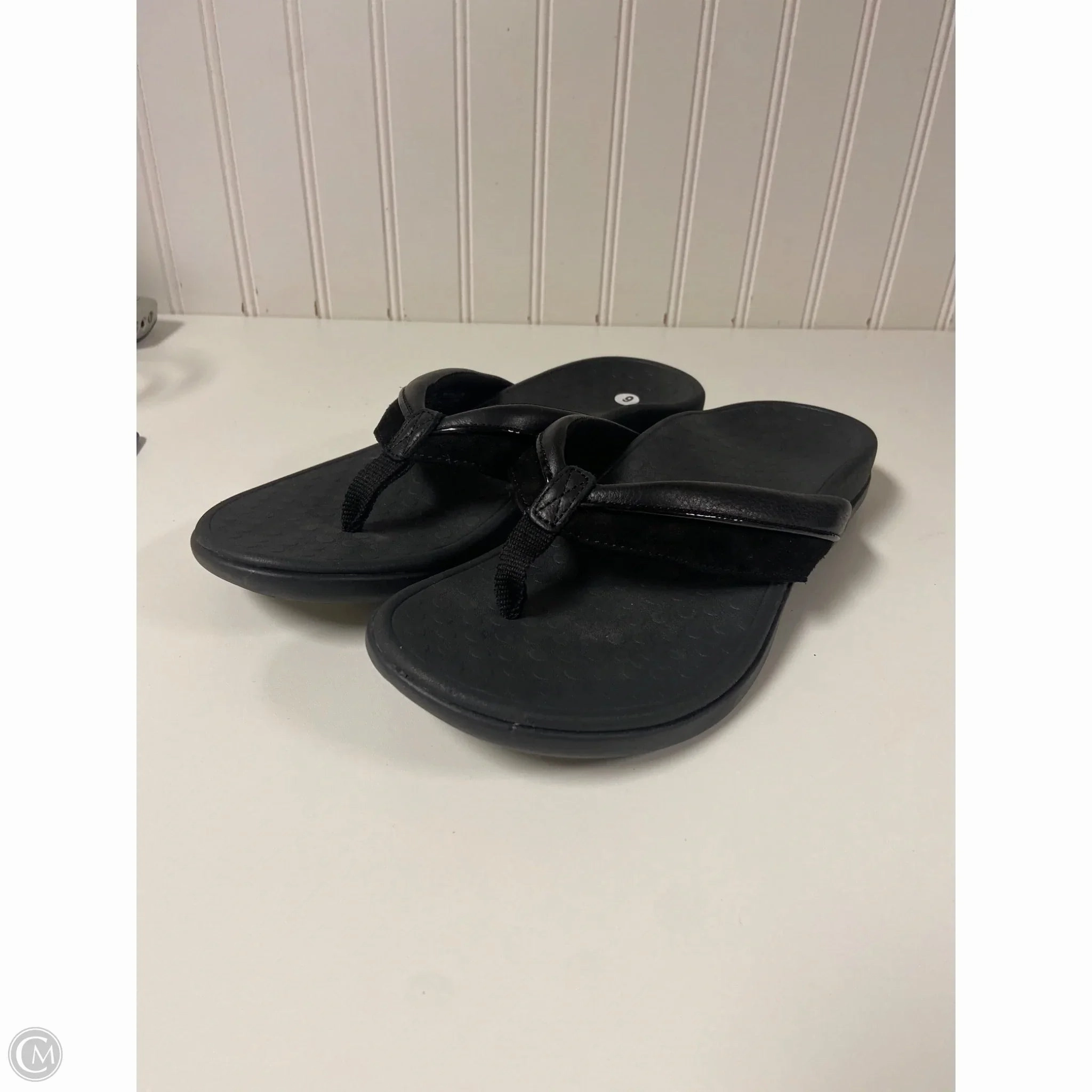 Braves Flip Flops Sandals Flip Flops By Vionic In Black, Size: 9