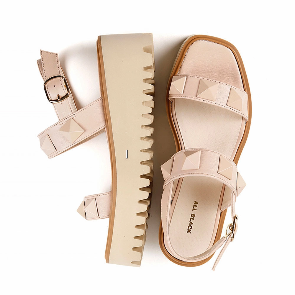 6pm Sandals Pyramid Stud Flatform Sandal