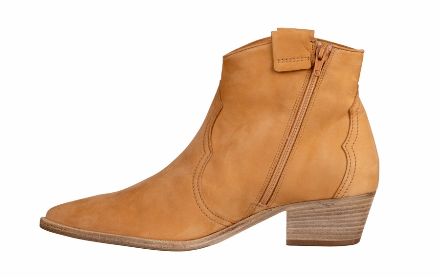 Ken Cowboy Camel Leather Ankle Boots Low Heel Wide Fit