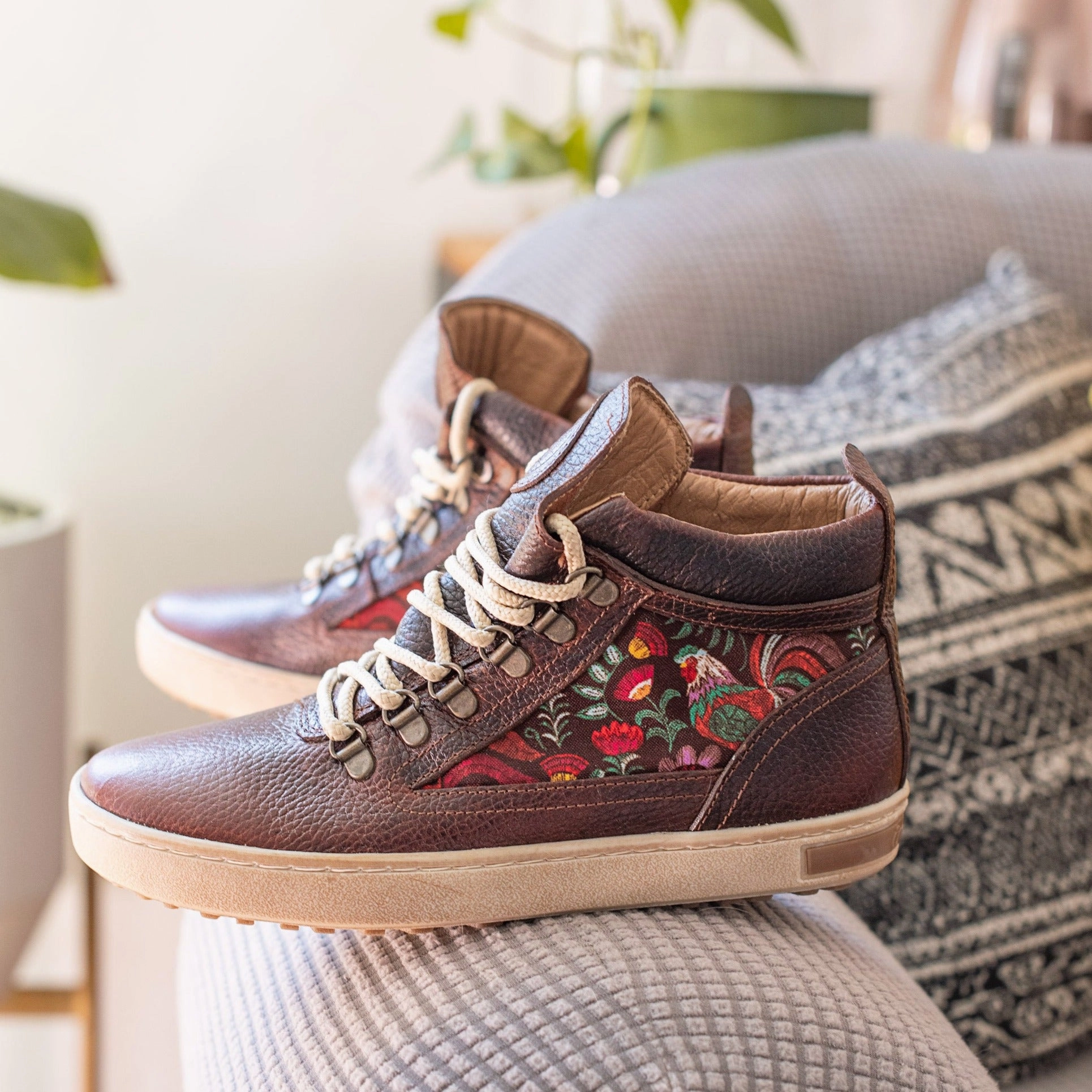 Rooster Camping Boot Korean Custom Hiking Boots