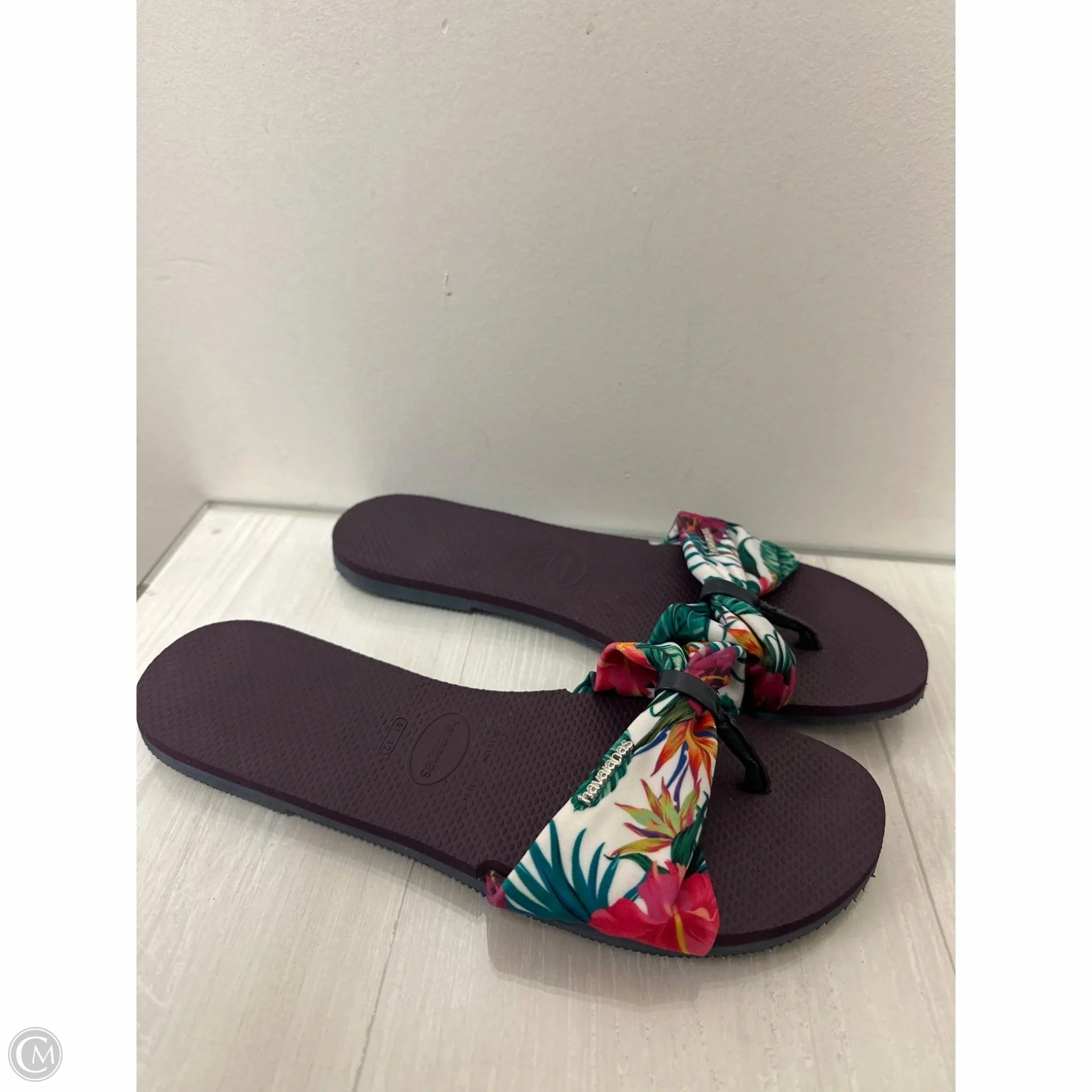 Gucci Flip Flop Sandals Flip Flops By Havaianas In Purple, Size: 11
