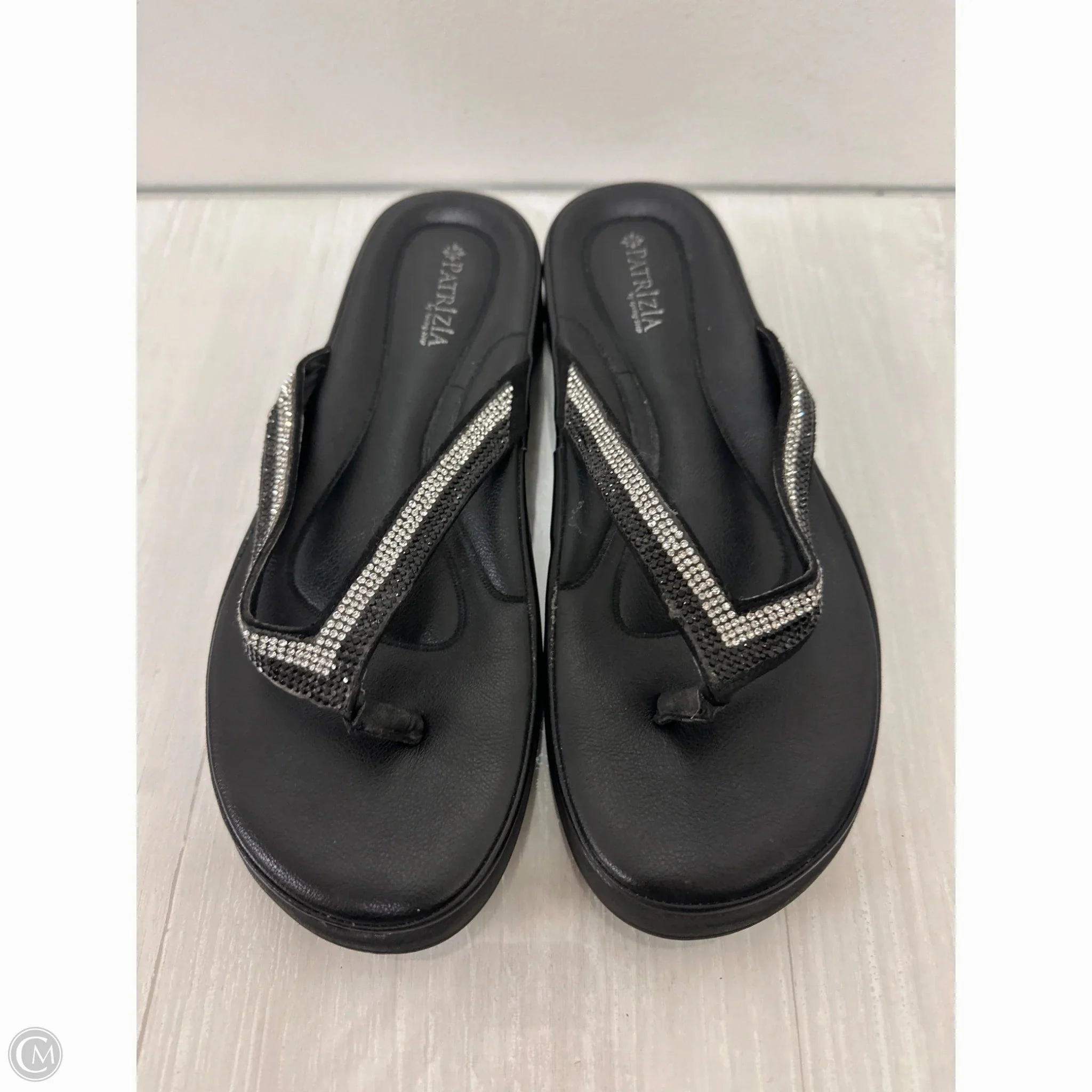 Gianni Bini Flip Flops Sandals Flip Flops By Spring Step In Black, Size: 10.5