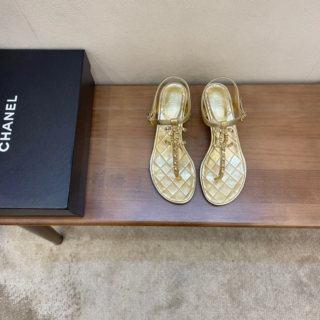 SE1010 CC Sandals / Size4-11 Fit Flat Shoes