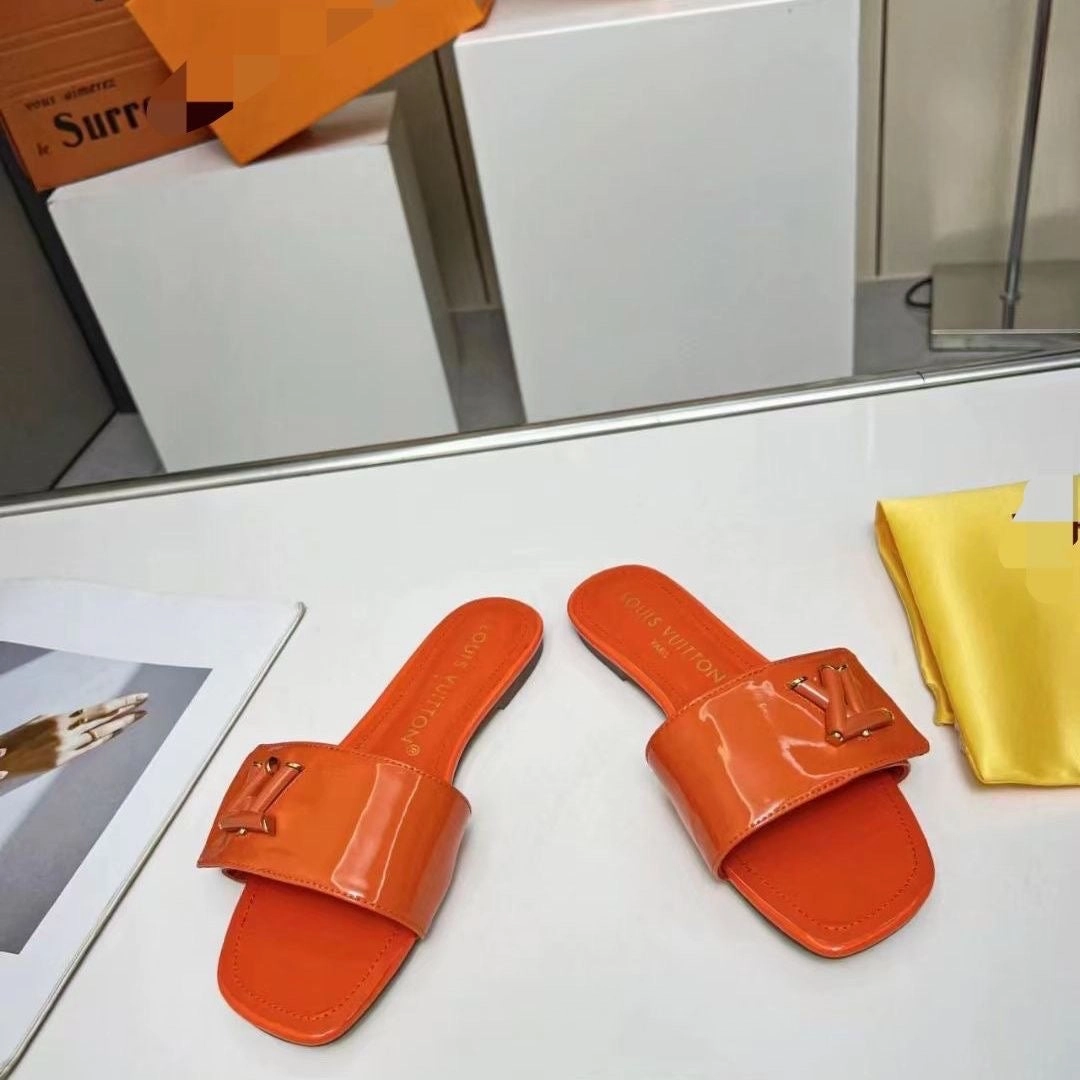 SE1057 LB Shake Flat Mule /  Size5-11