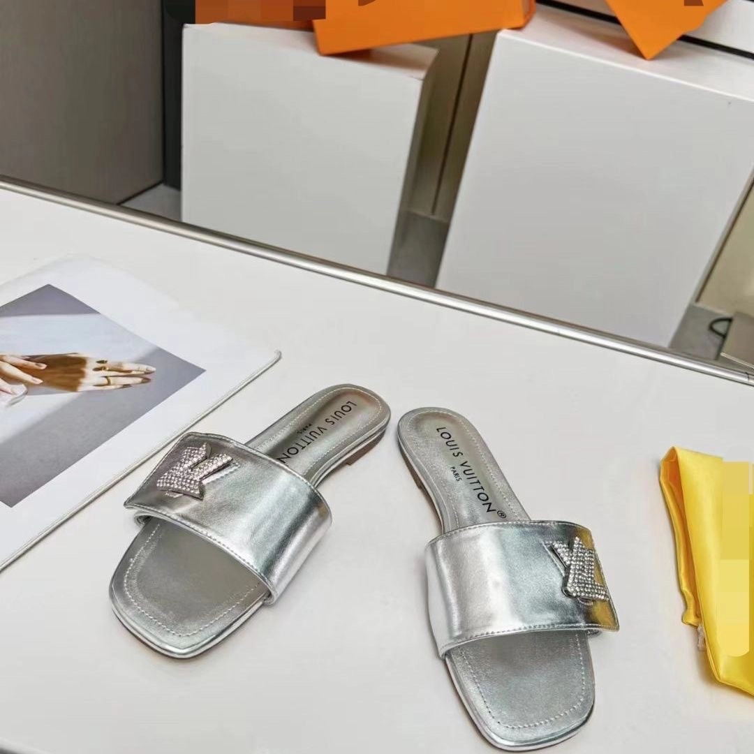 SE1057 LB Shake Flat Mule /  Size5-11